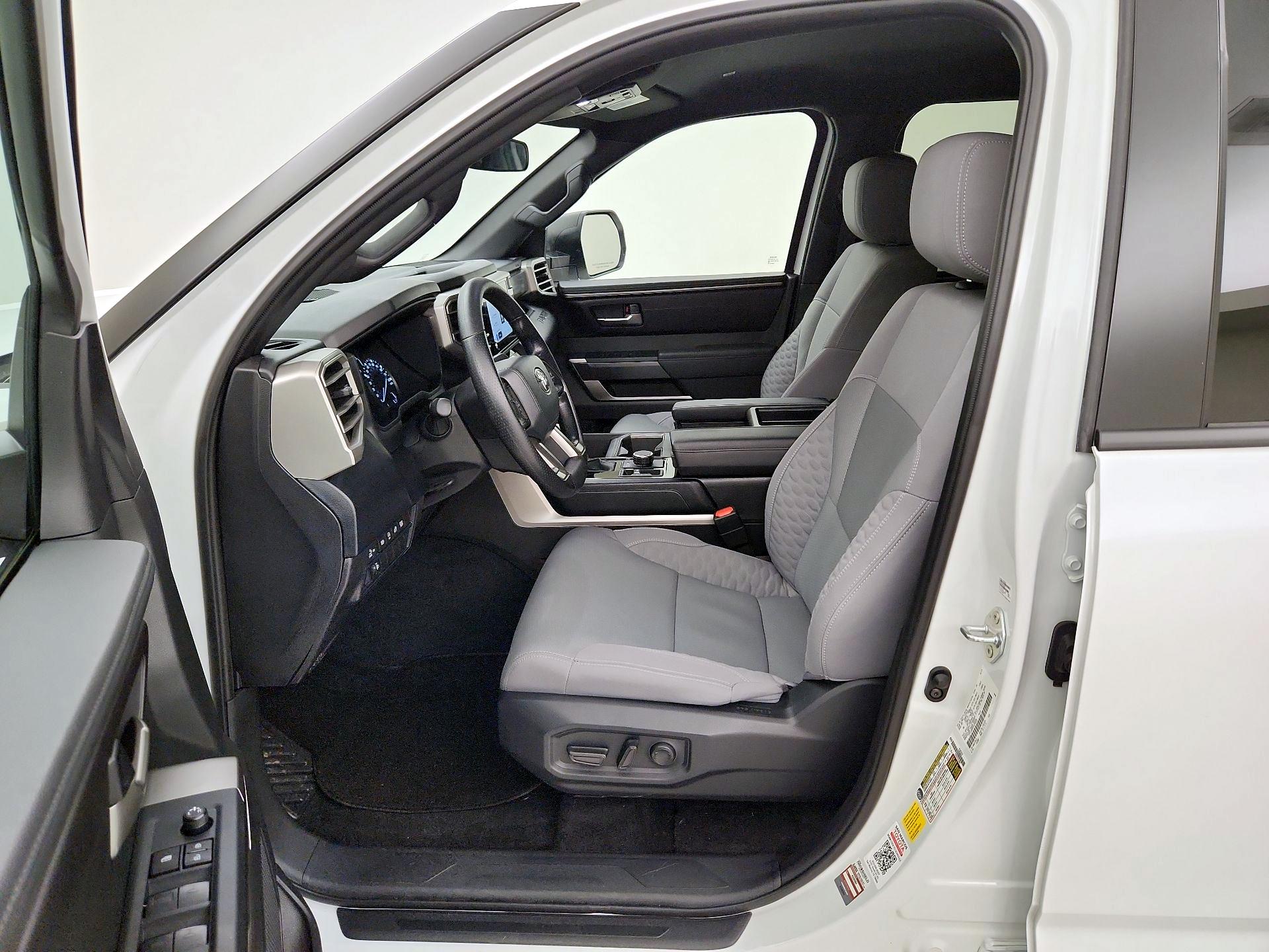 Thumbnail: 2025 Toyota Tundra - 11