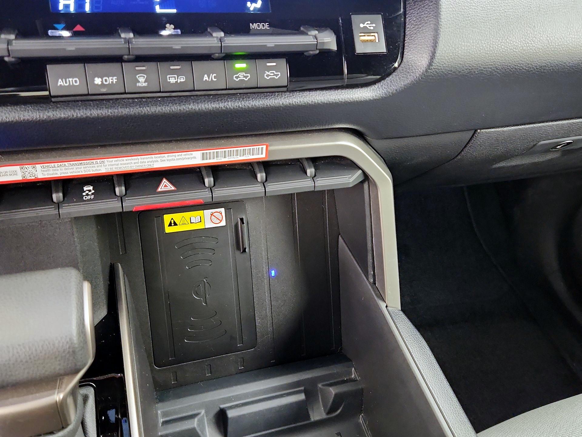 Thumbnail: 2025 Toyota Tundra - 18