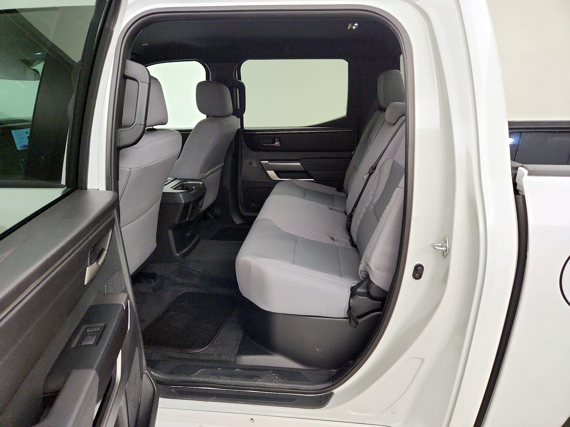 Thumbnail: 2025 Toyota Tundra - 19