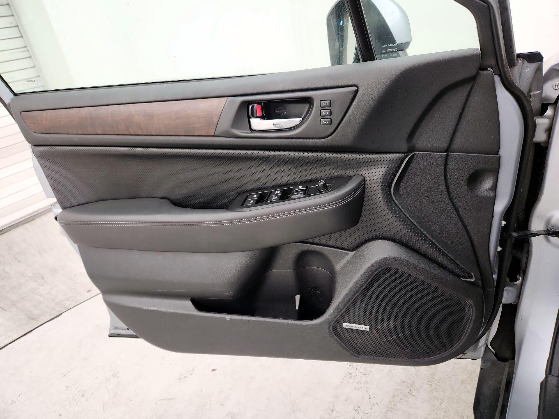 Thumbnail: 2016 Subaru Outback - 12