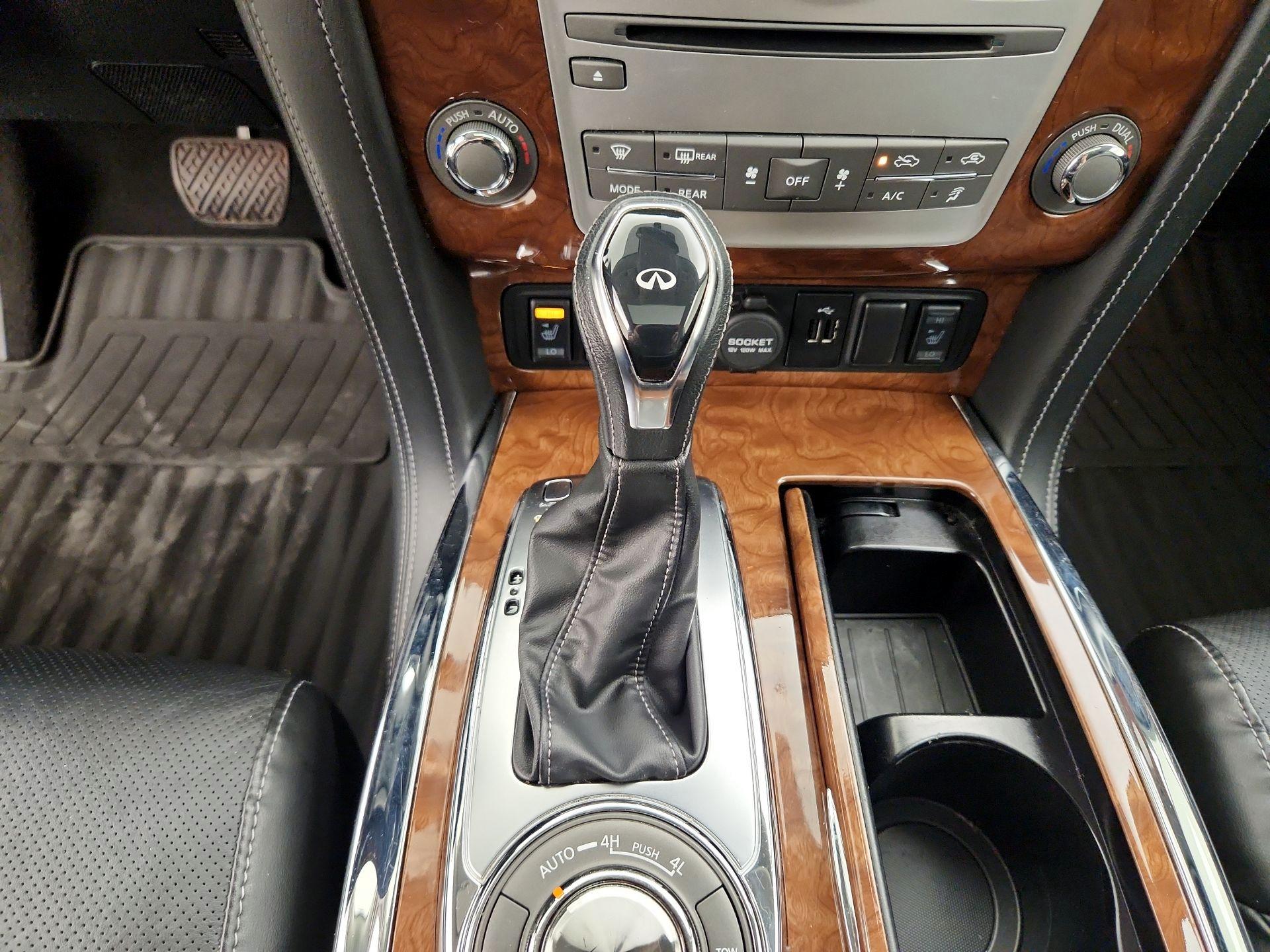 Thumbnail: 2019 INFINITI QX80 - 18