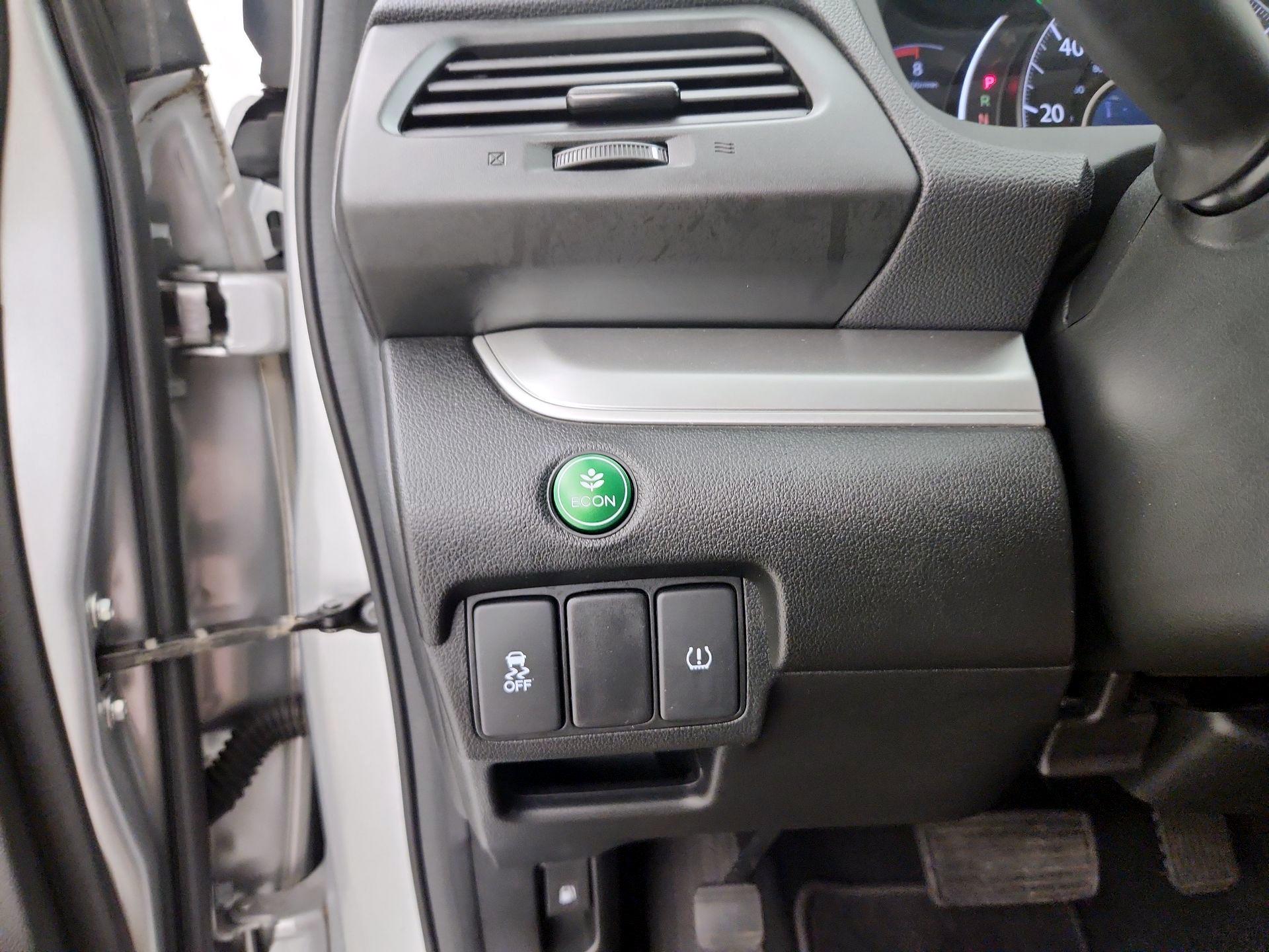 Thumbnail: 2016 Honda CR-V - 13