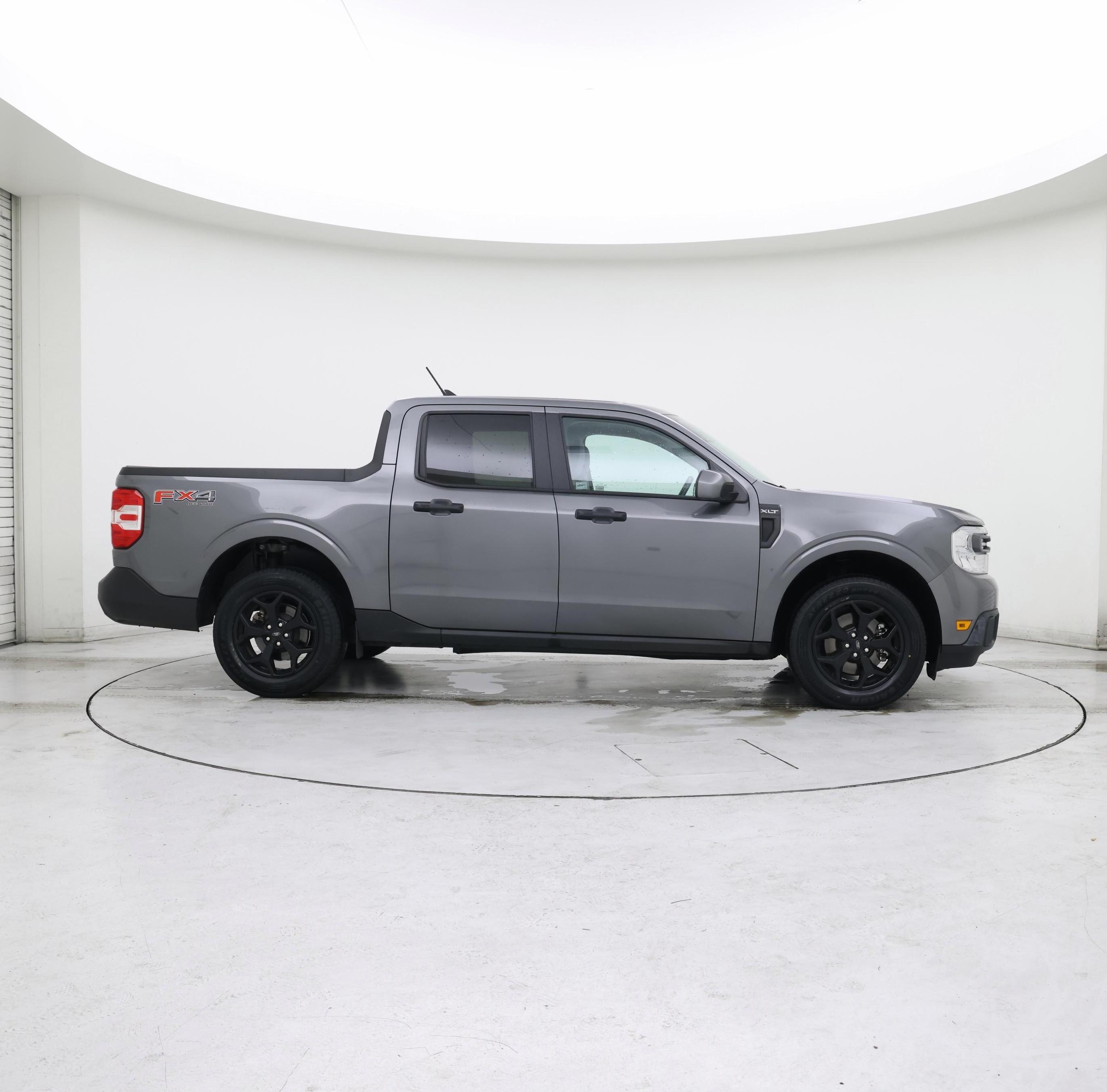 Thumbnail: 2022 Ford Maverick - 7