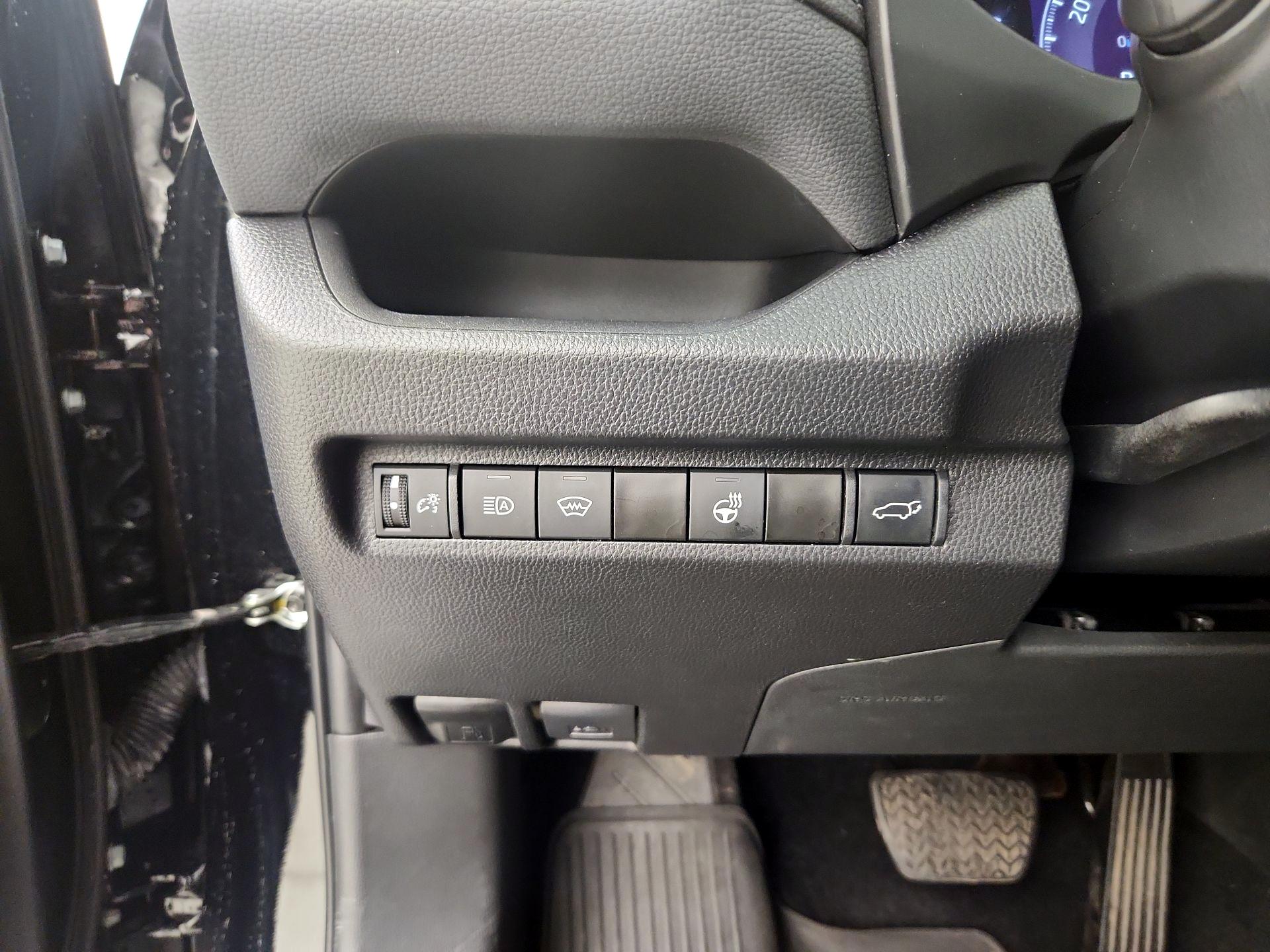 Thumbnail: 2024 Toyota RAV4 - 13