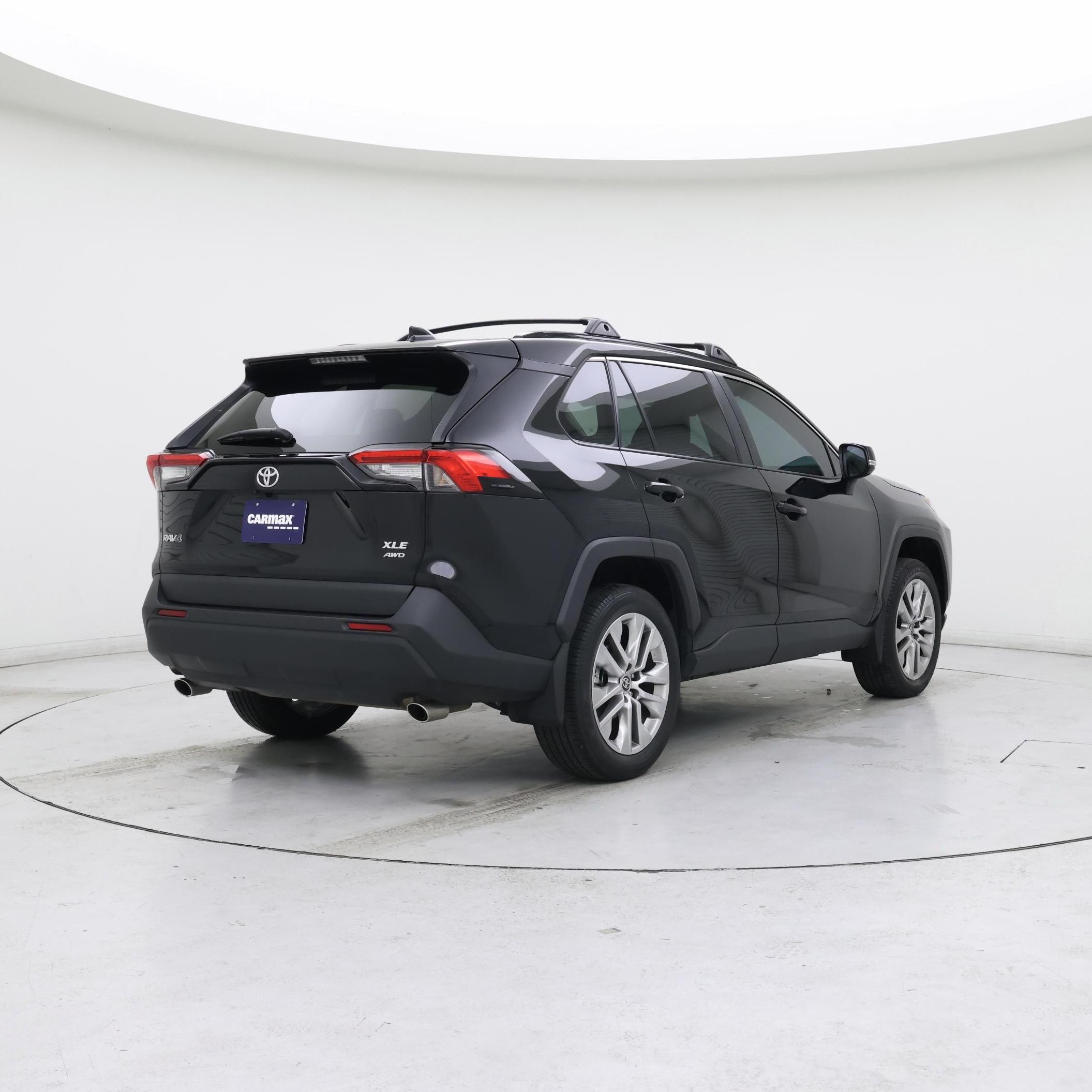 Thumbnail: 2024 Toyota RAV4 - 8