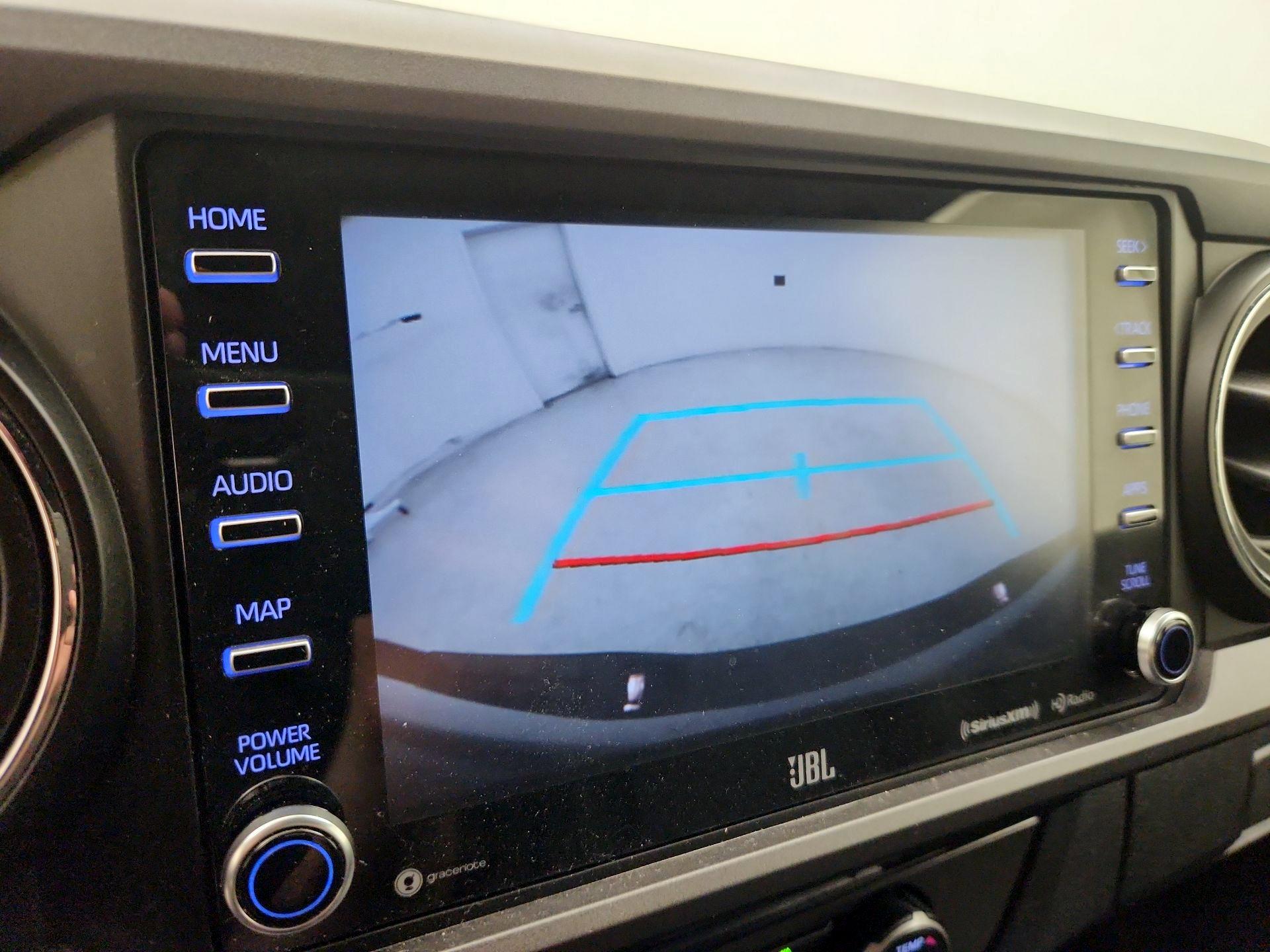 Thumbnail: 2021 Toyota Tacoma - 15