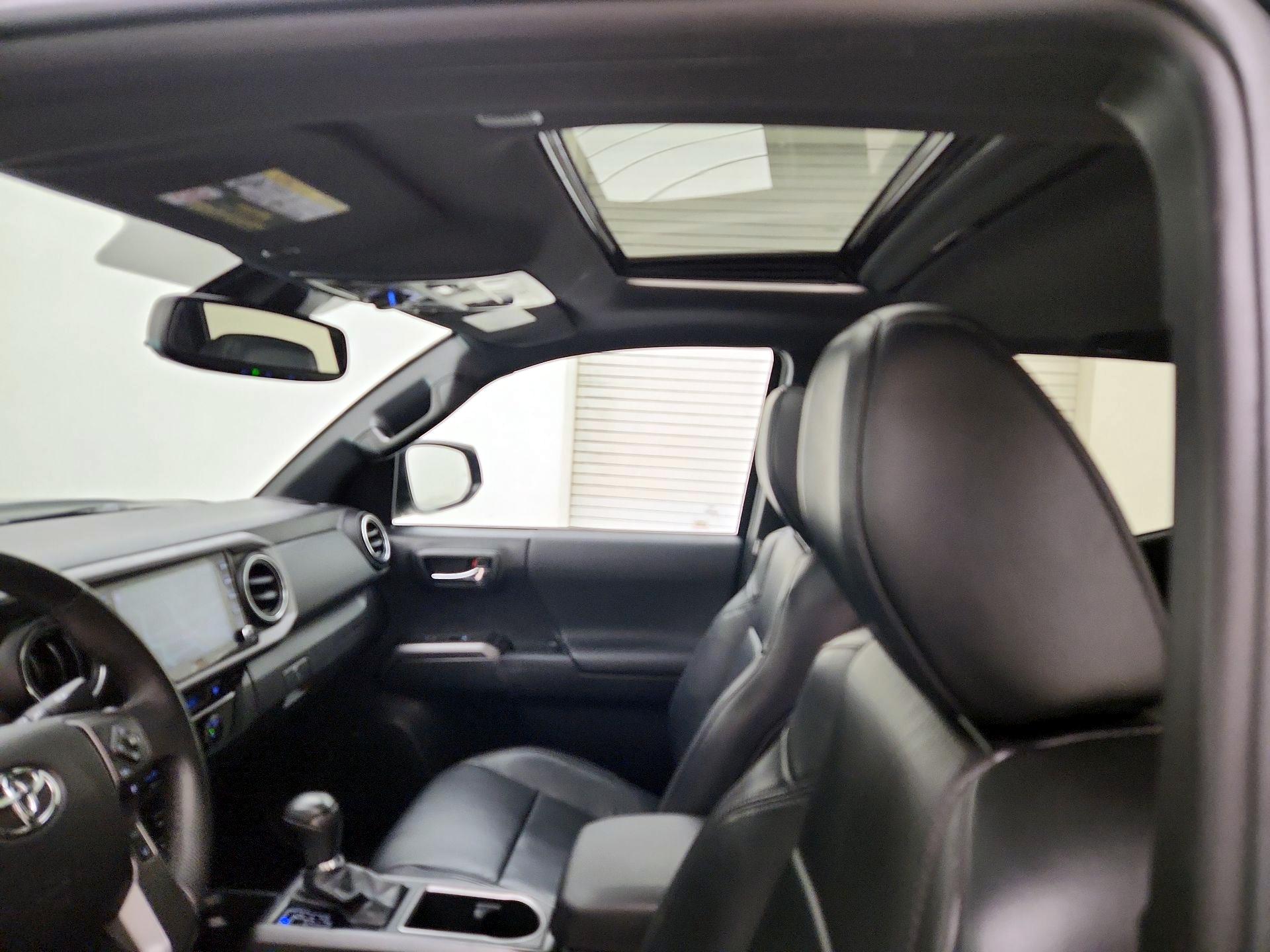 Thumbnail: 2021 Toyota Tacoma - 20