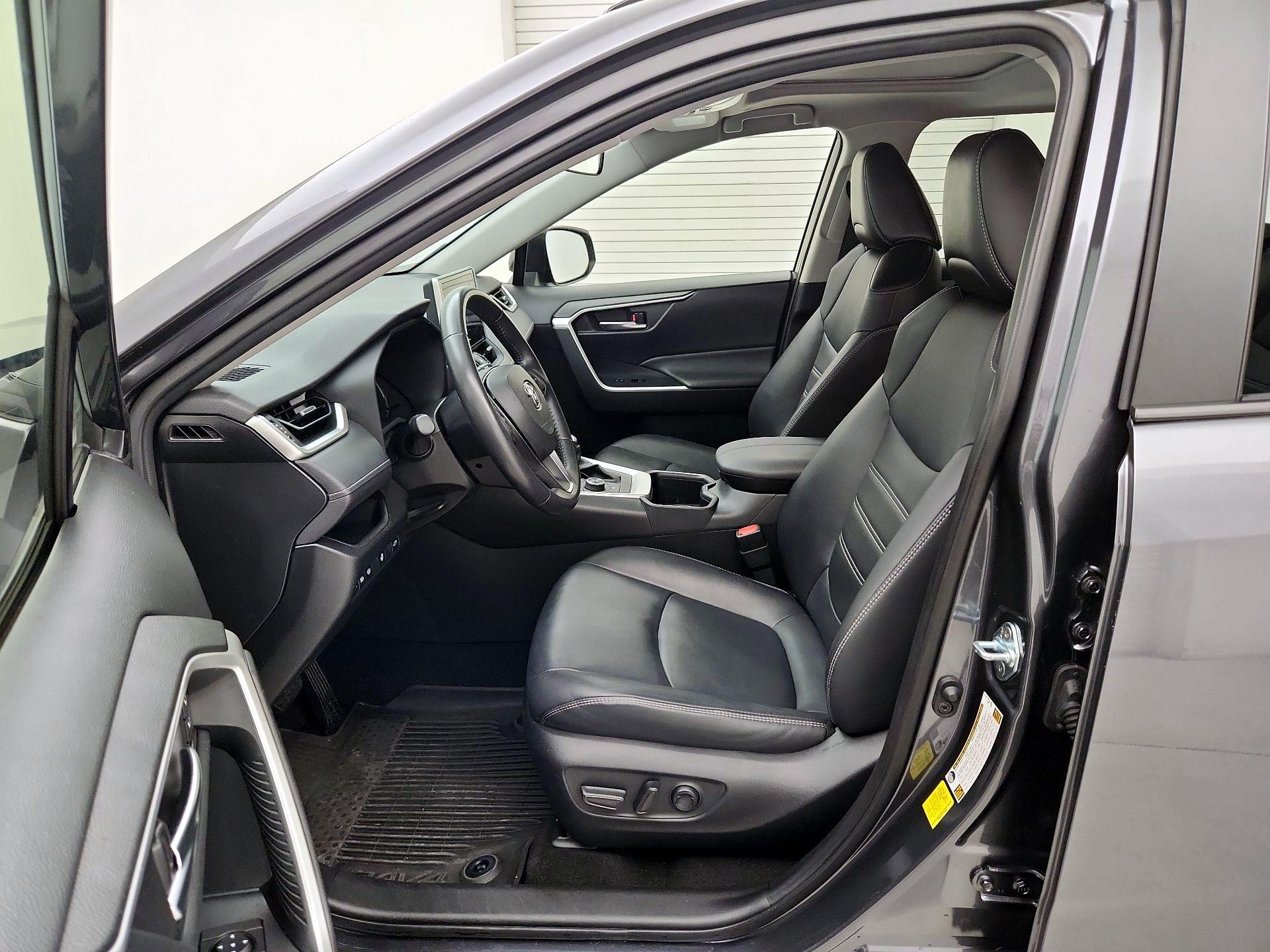 Thumbnail: 2023 Toyota RAV4 - 11