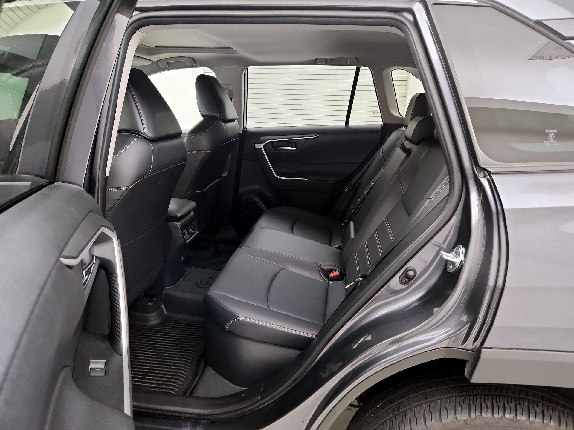 Thumbnail: 2023 Toyota RAV4 - 20