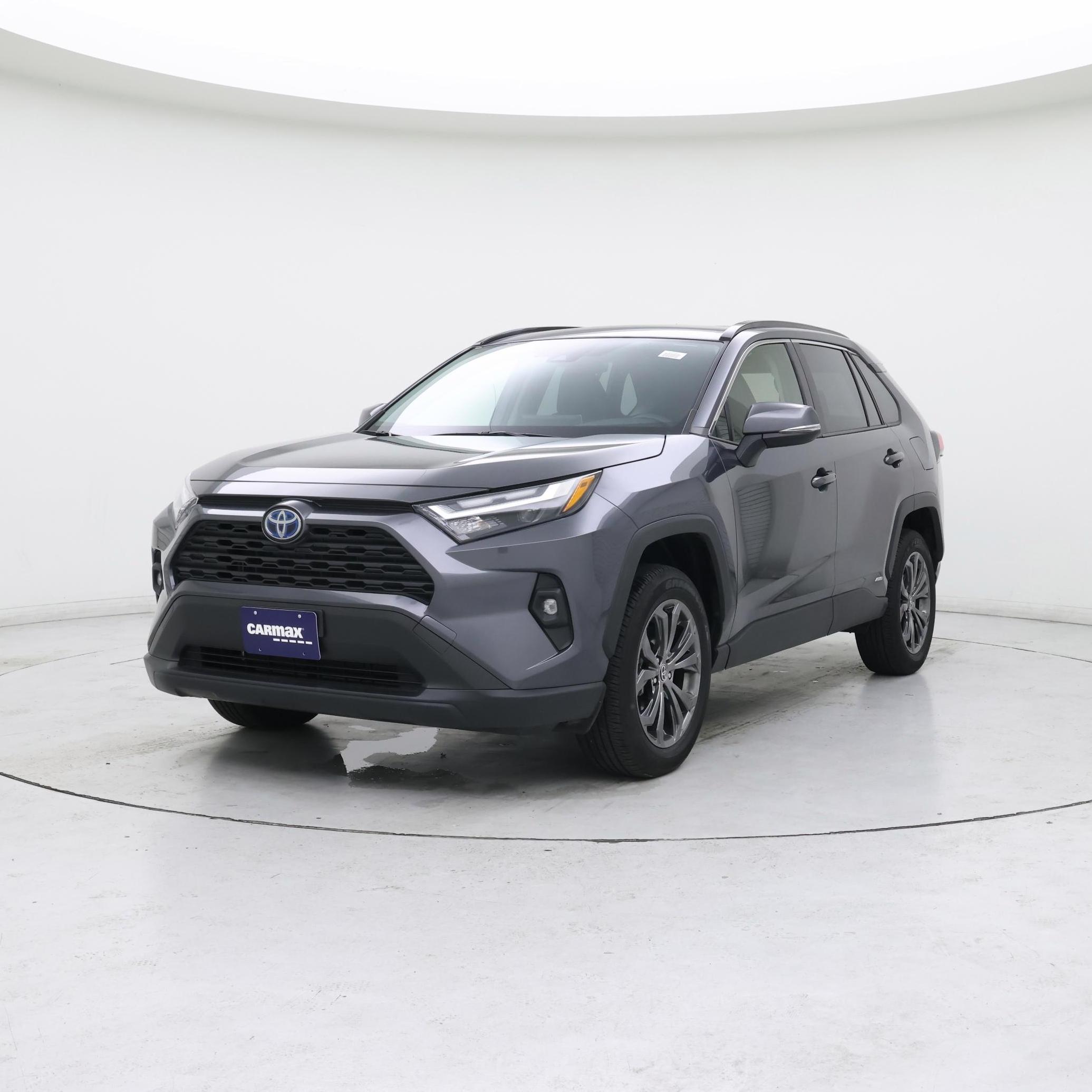 Thumbnail: 2023 Toyota RAV4 - 4