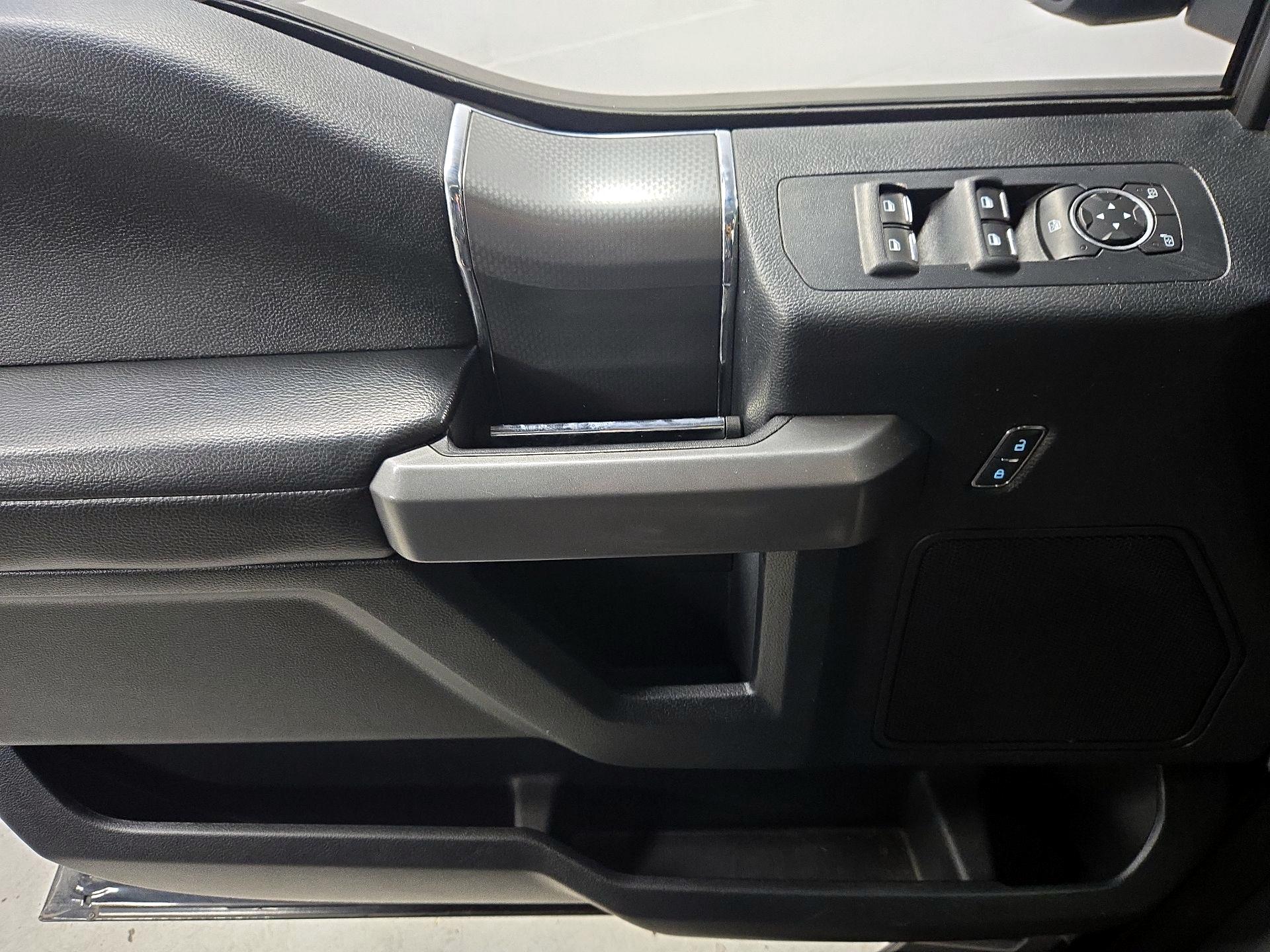 Thumbnail: 2017 Ford F-150 - 12