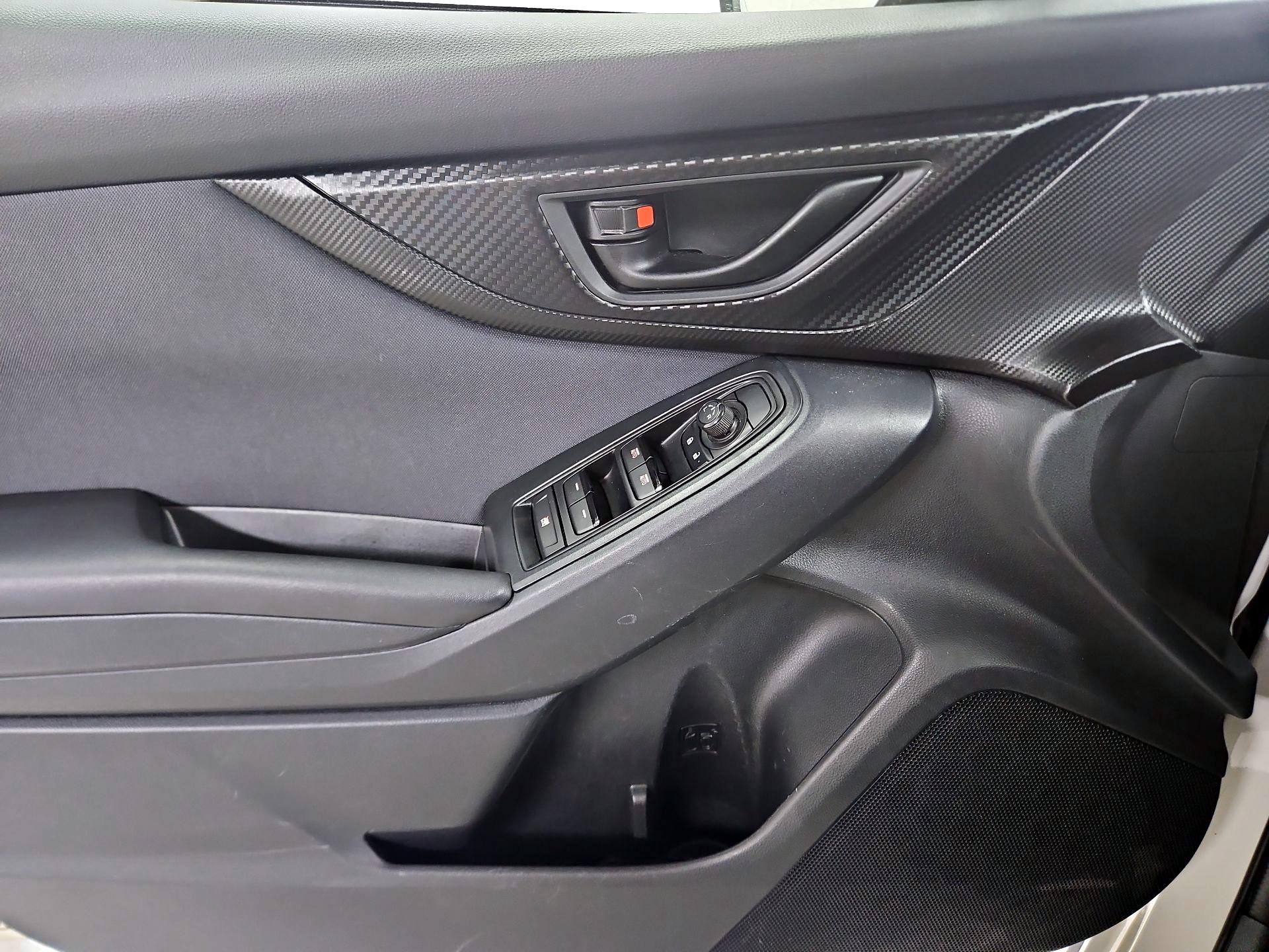 Thumbnail: 2019 Subaru Crosstrek - 12