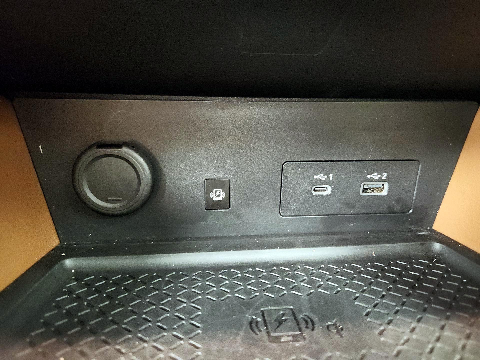 Thumbnail: 2023 Nissan Pathfinder - 19