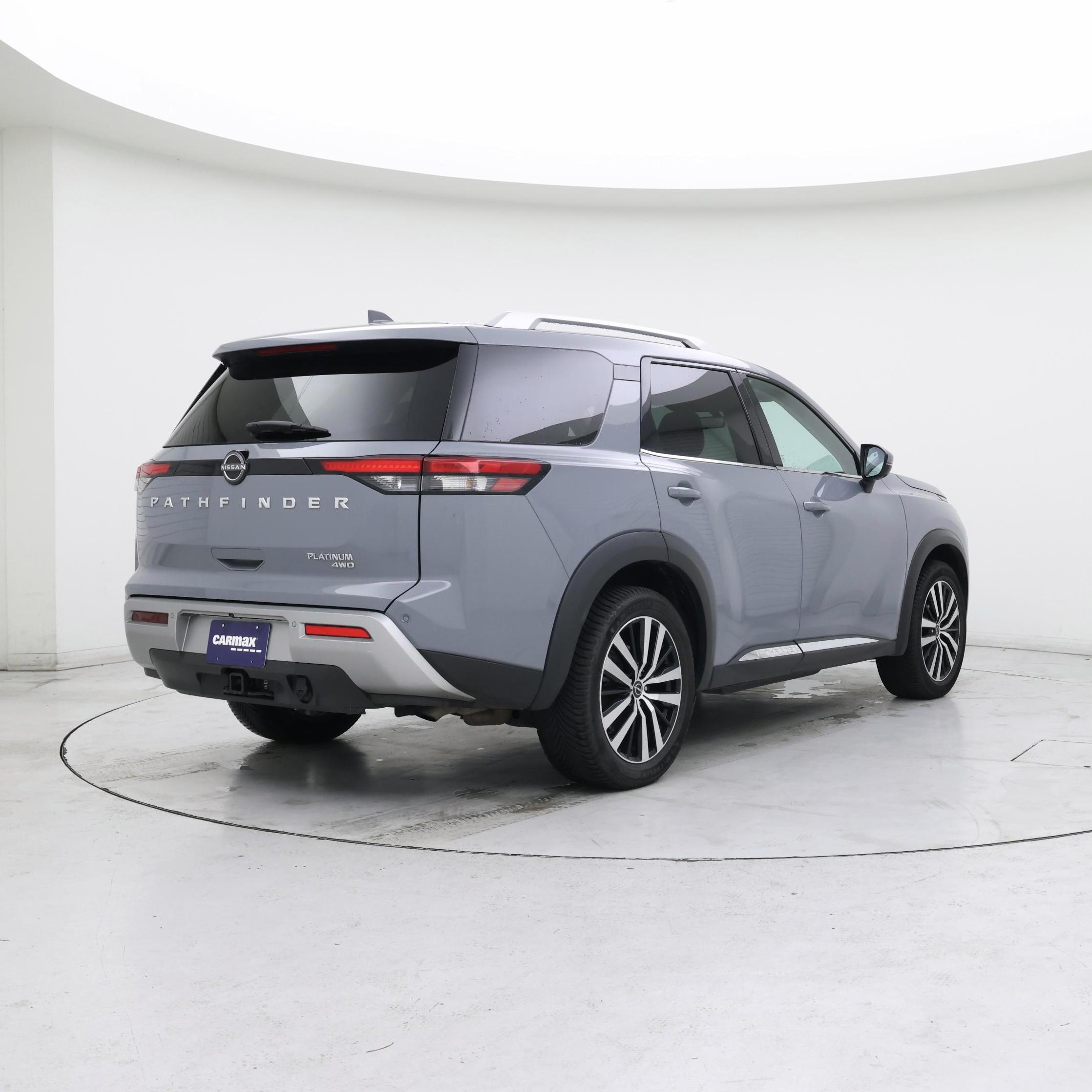 Thumbnail: 2023 Nissan Pathfinder - 8