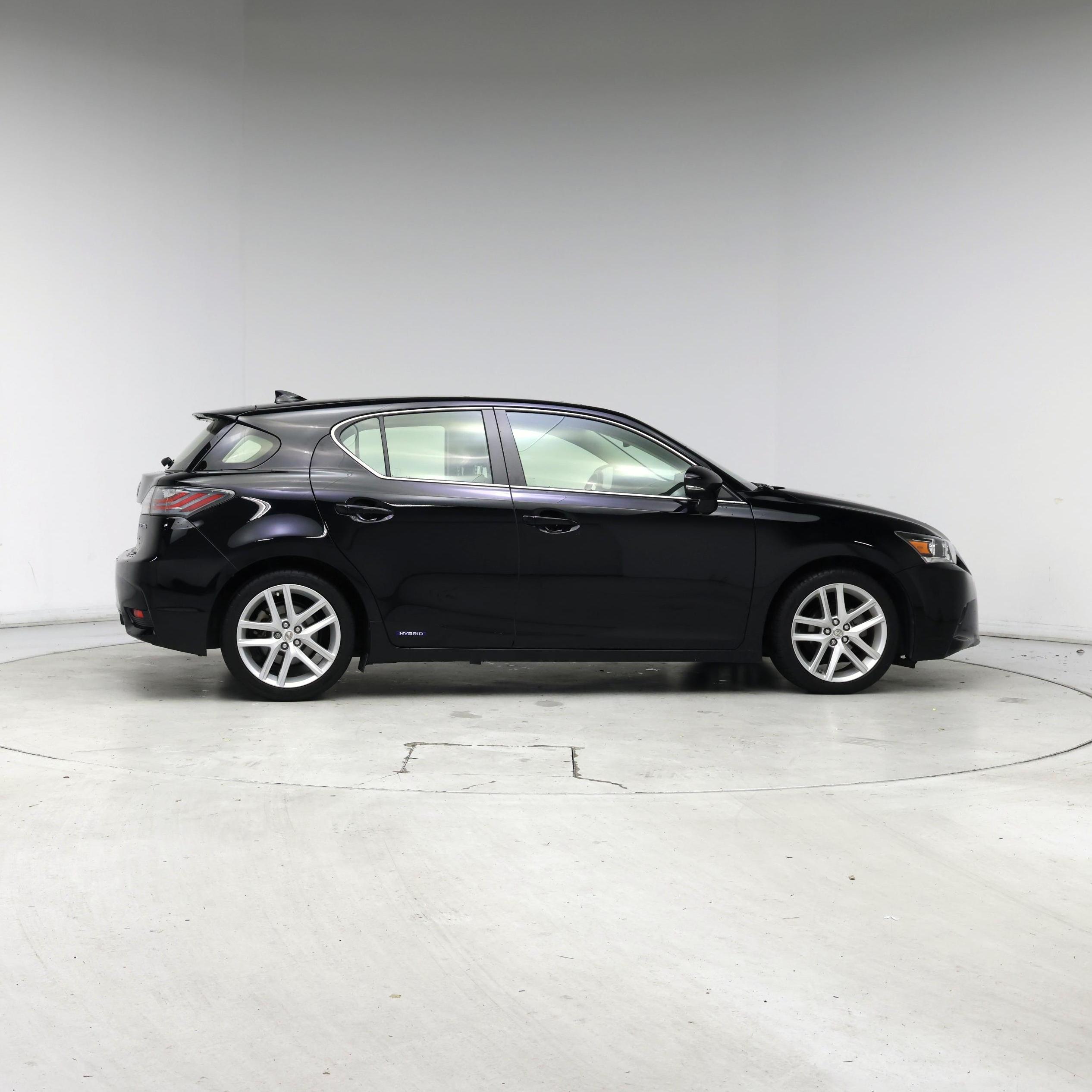 Thumbnail: 2015 Lexus CT - 7