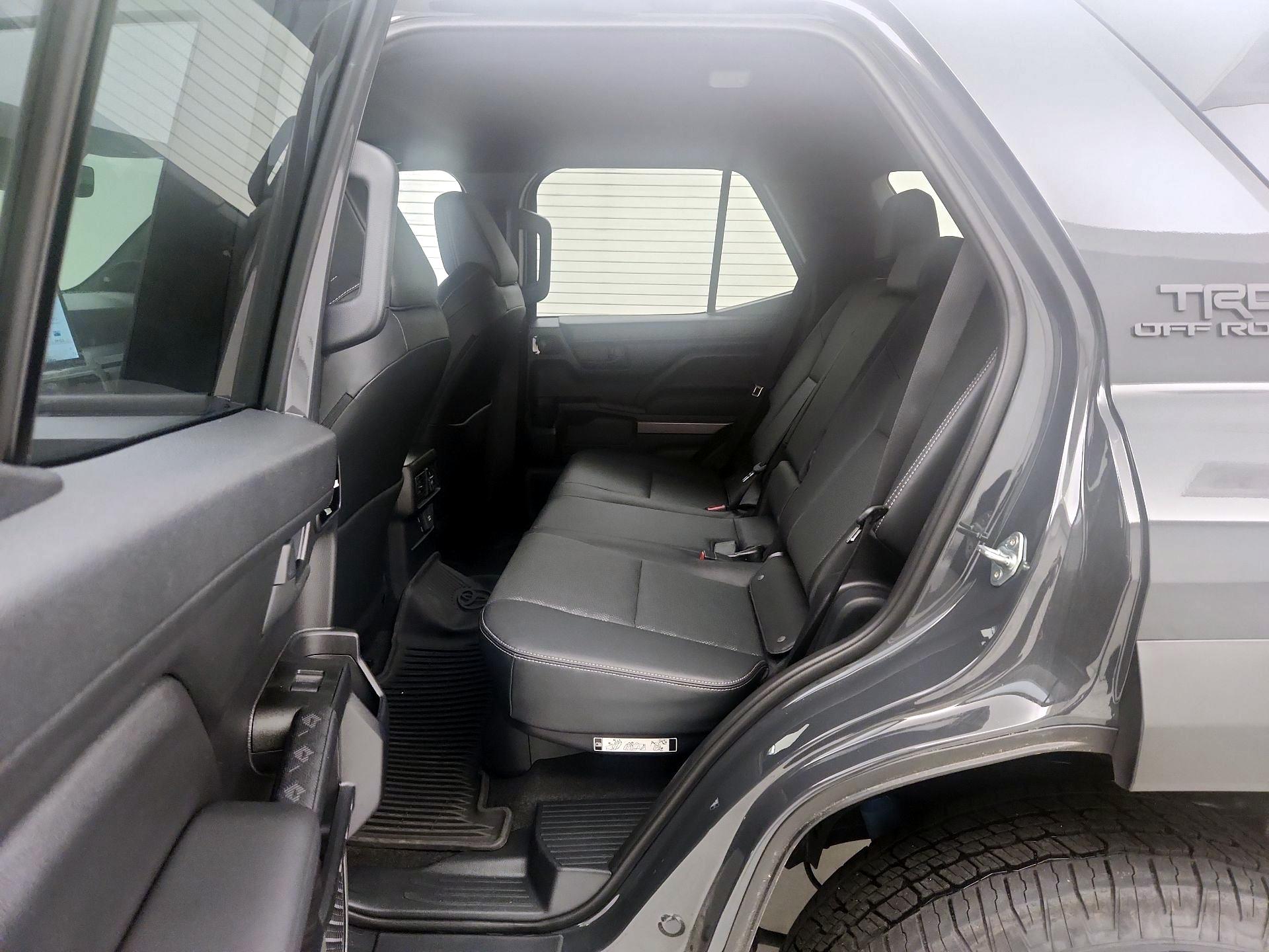 Thumbnail: 2025 Toyota 4Runner - 19