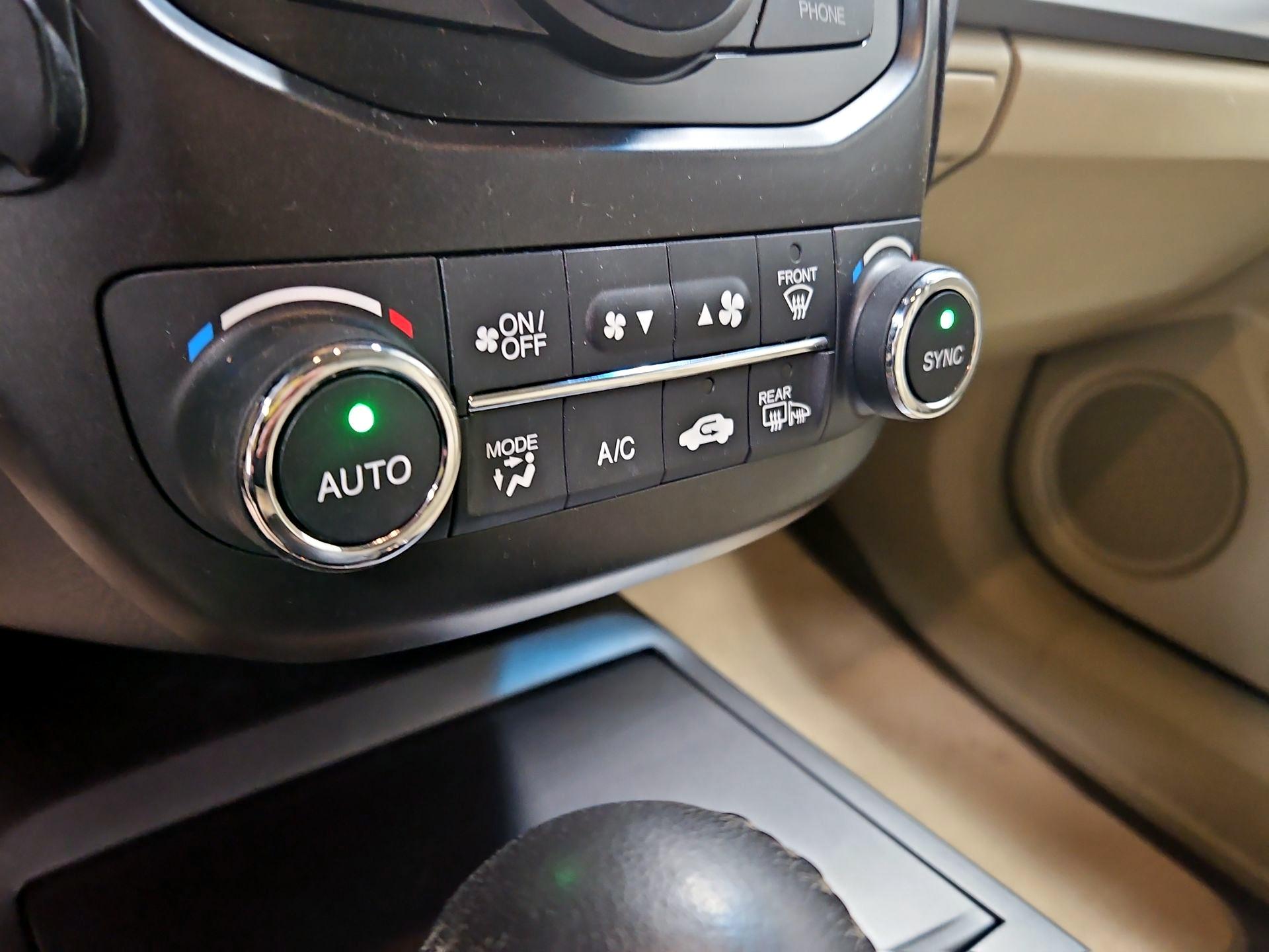 Thumbnail: 2014 Acura RDX - 17