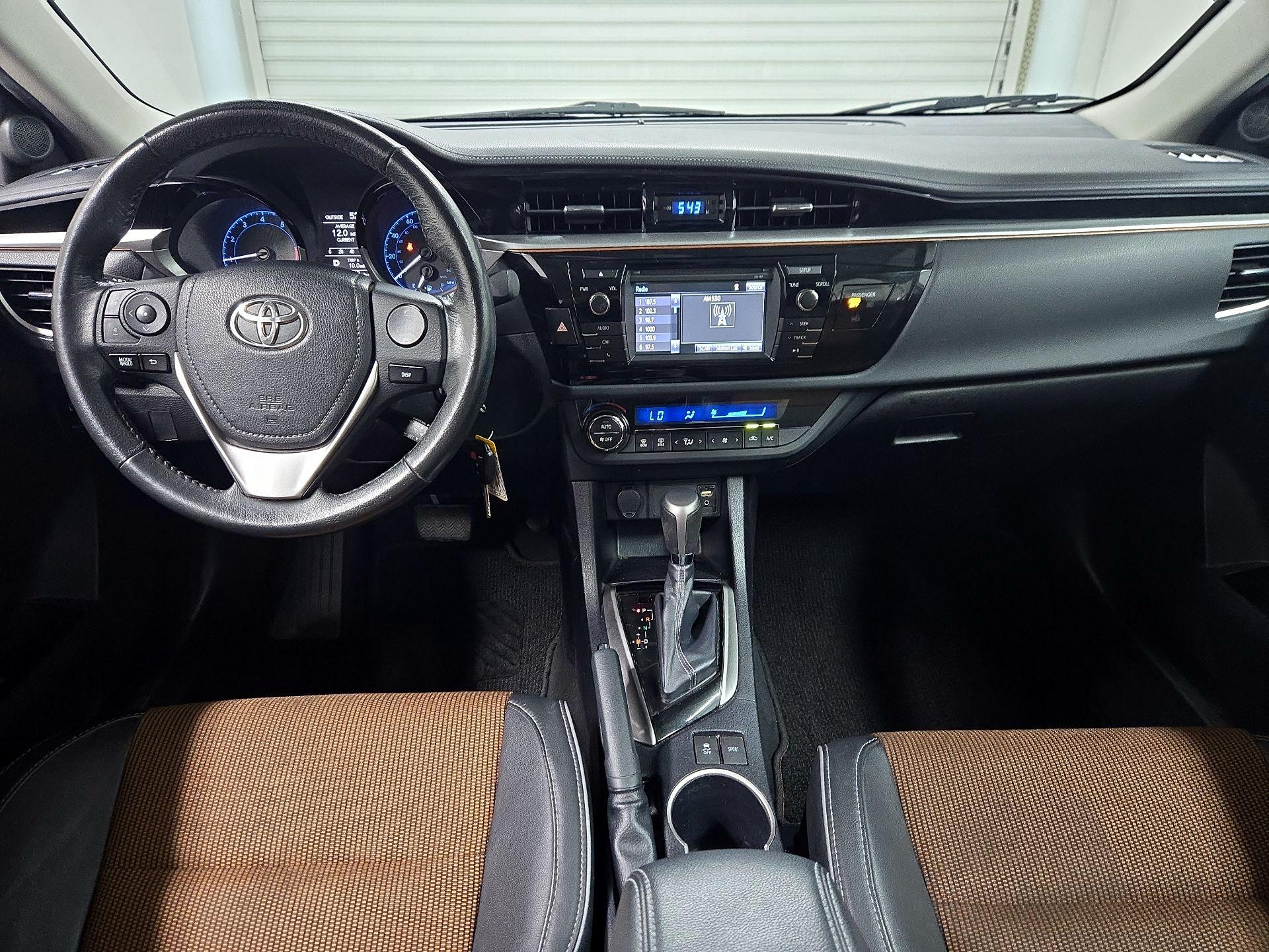 Thumbnail: 2014 Toyota Corolla - 9