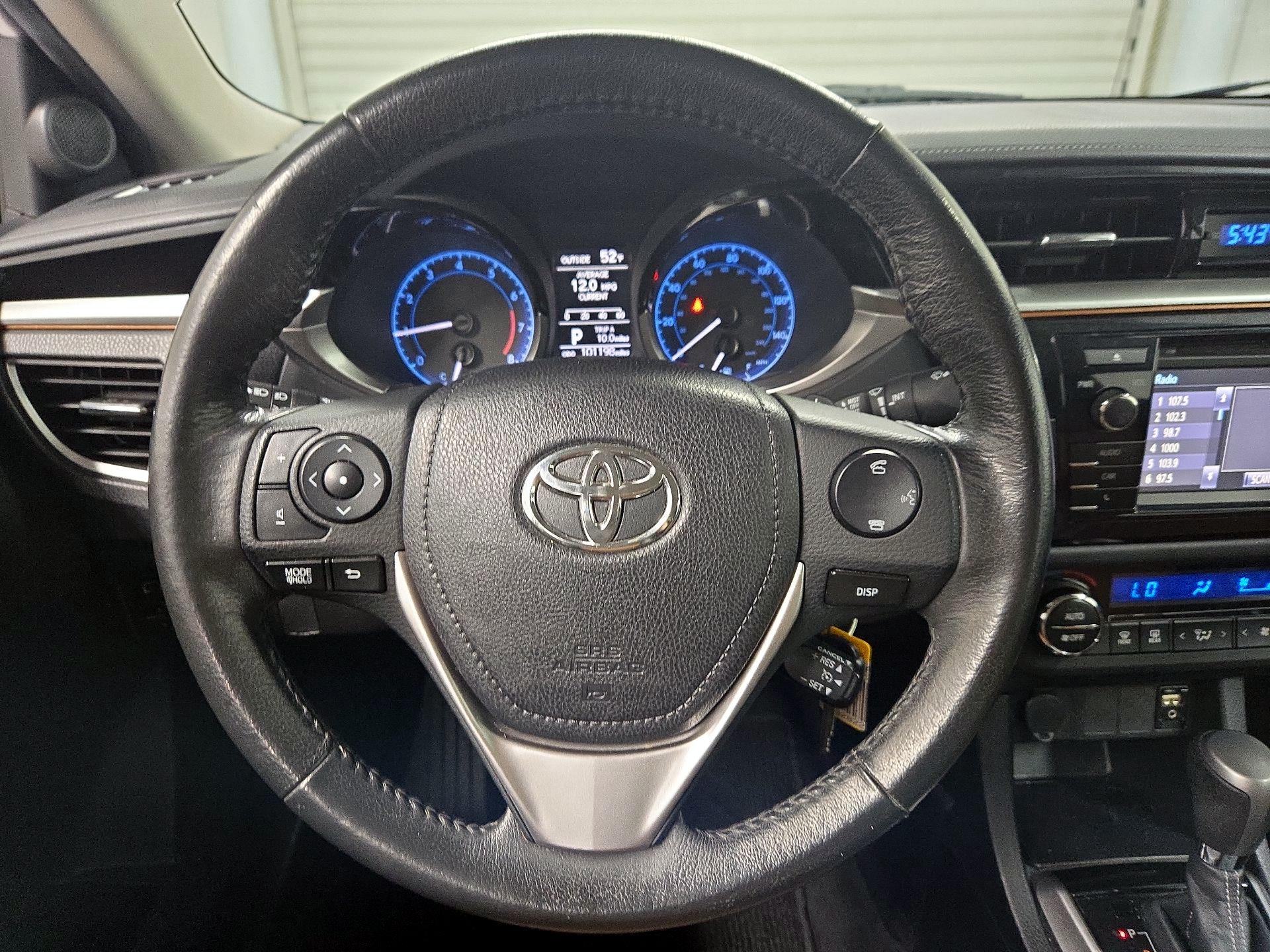 Thumbnail: 2014 Toyota Corolla - 10