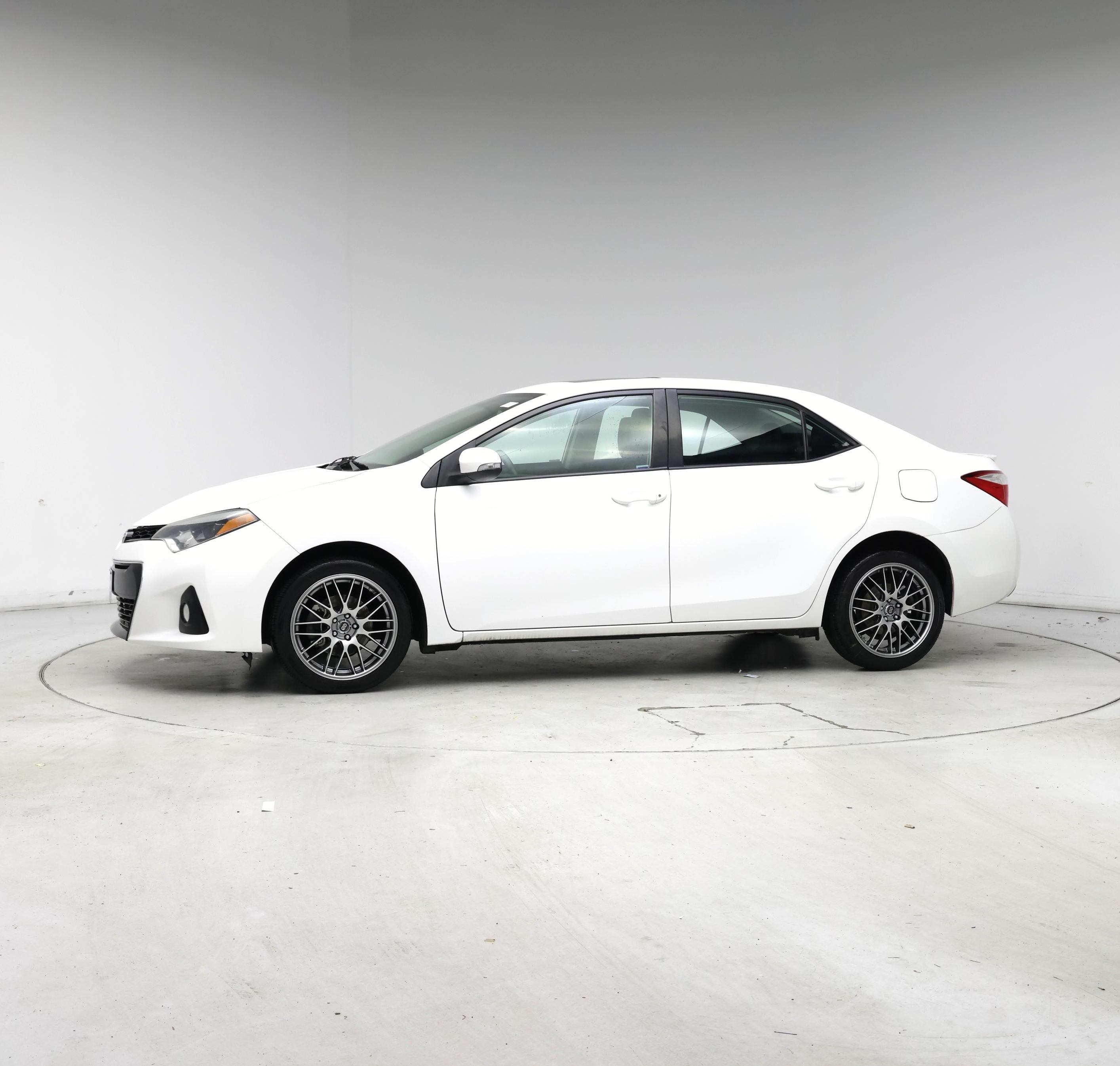 Thumbnail: 2014 Toyota Corolla - 3