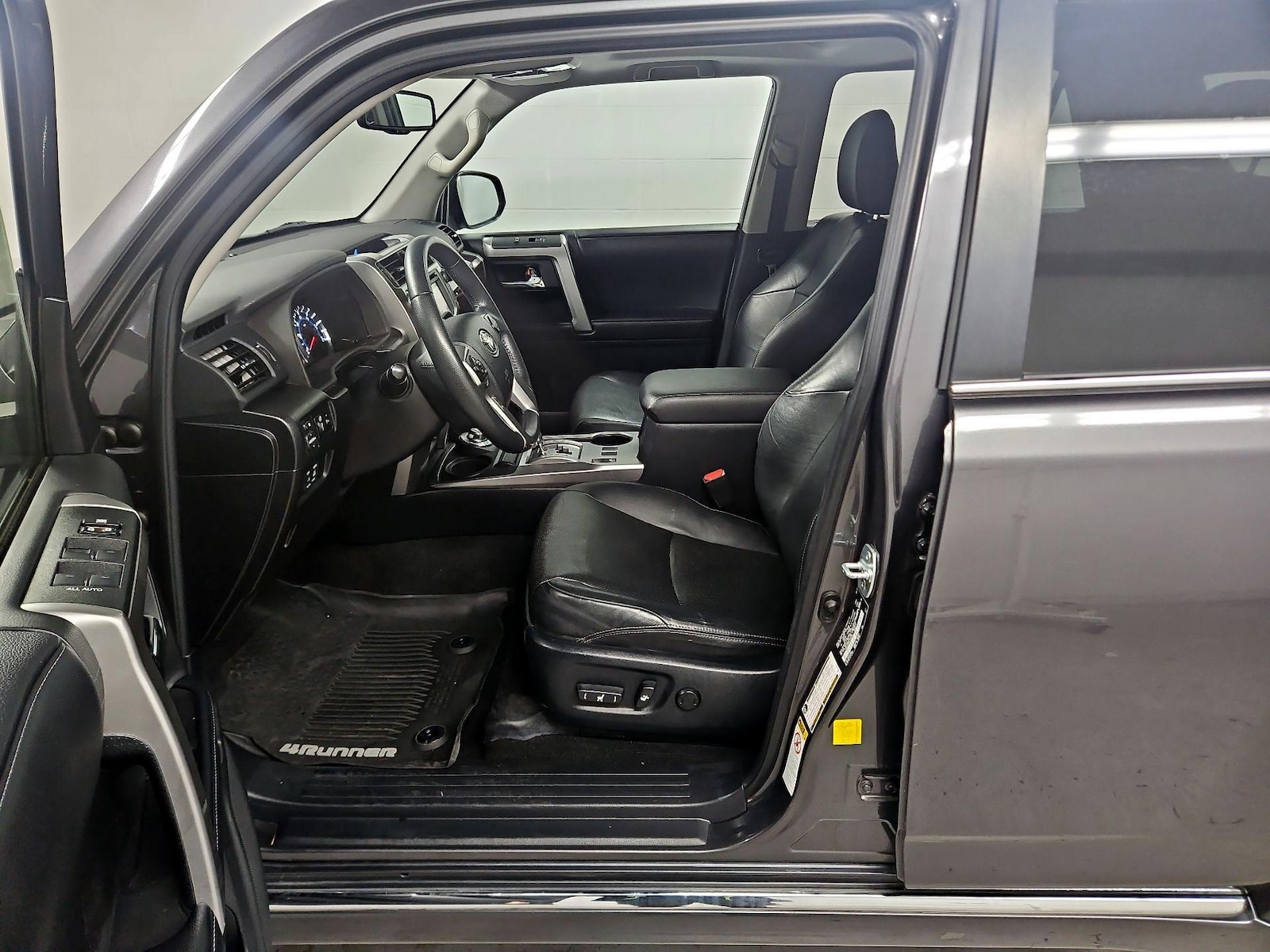 2019 Toyota 4Runner Limited - Photo 12