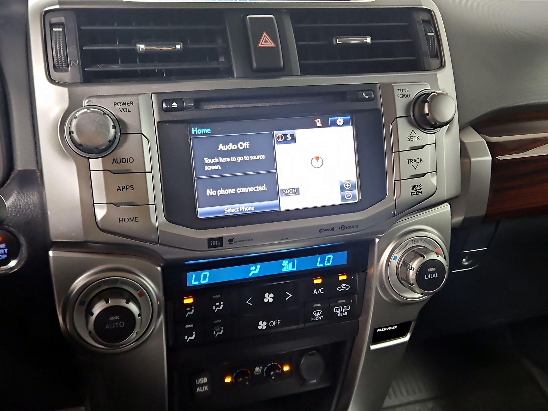 Thumbnail: 2019 Toyota 4Runner - 17