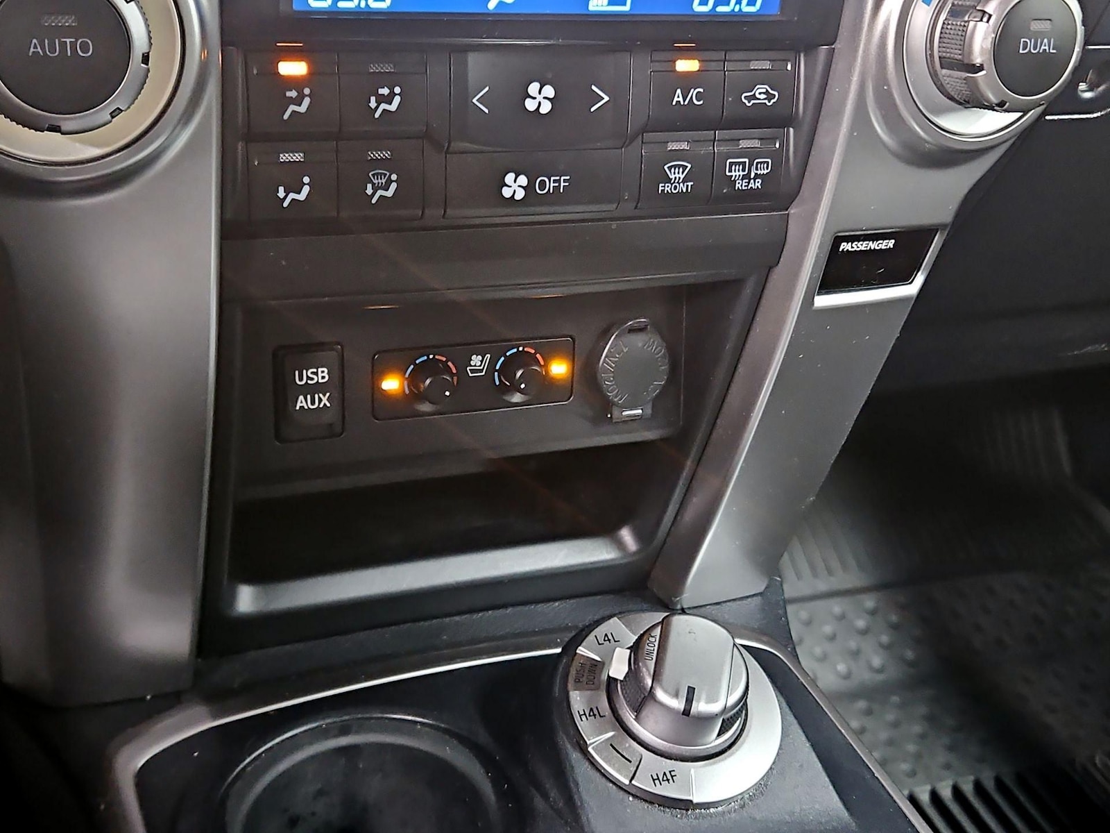 2019 Toyota 4Runner Limited - Photo 20