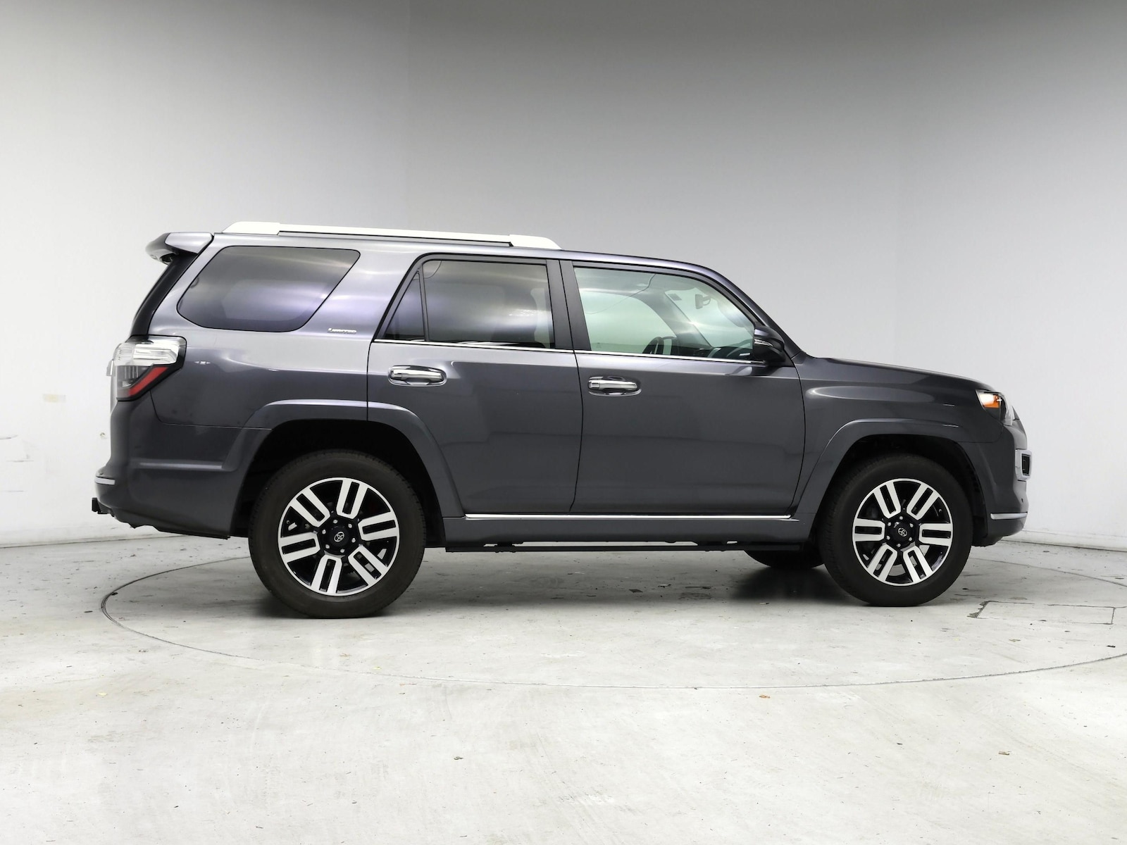 2019 Toyota 4Runner Limited - Photo 8