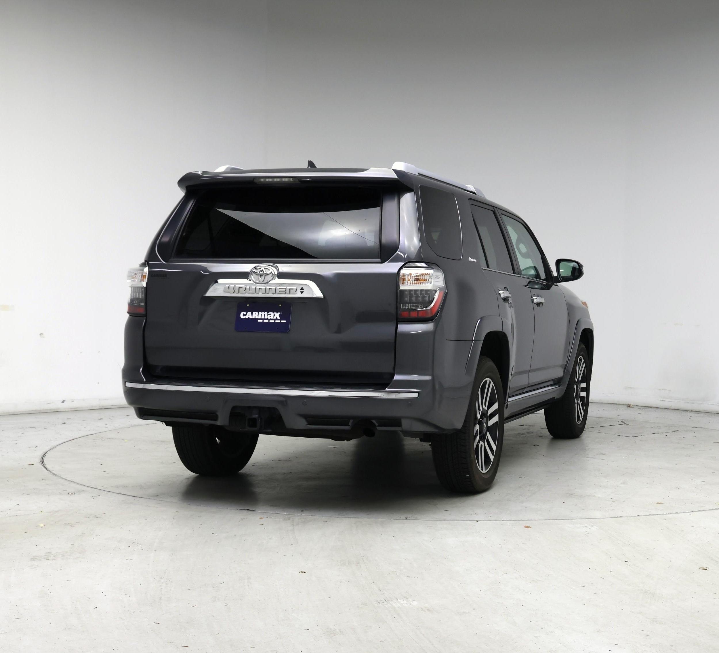 Thumbnail: 2019 Toyota 4Runner - 8