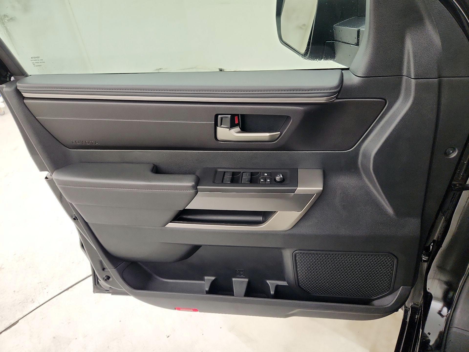 Thumbnail: 2023 Toyota Tundra - 12