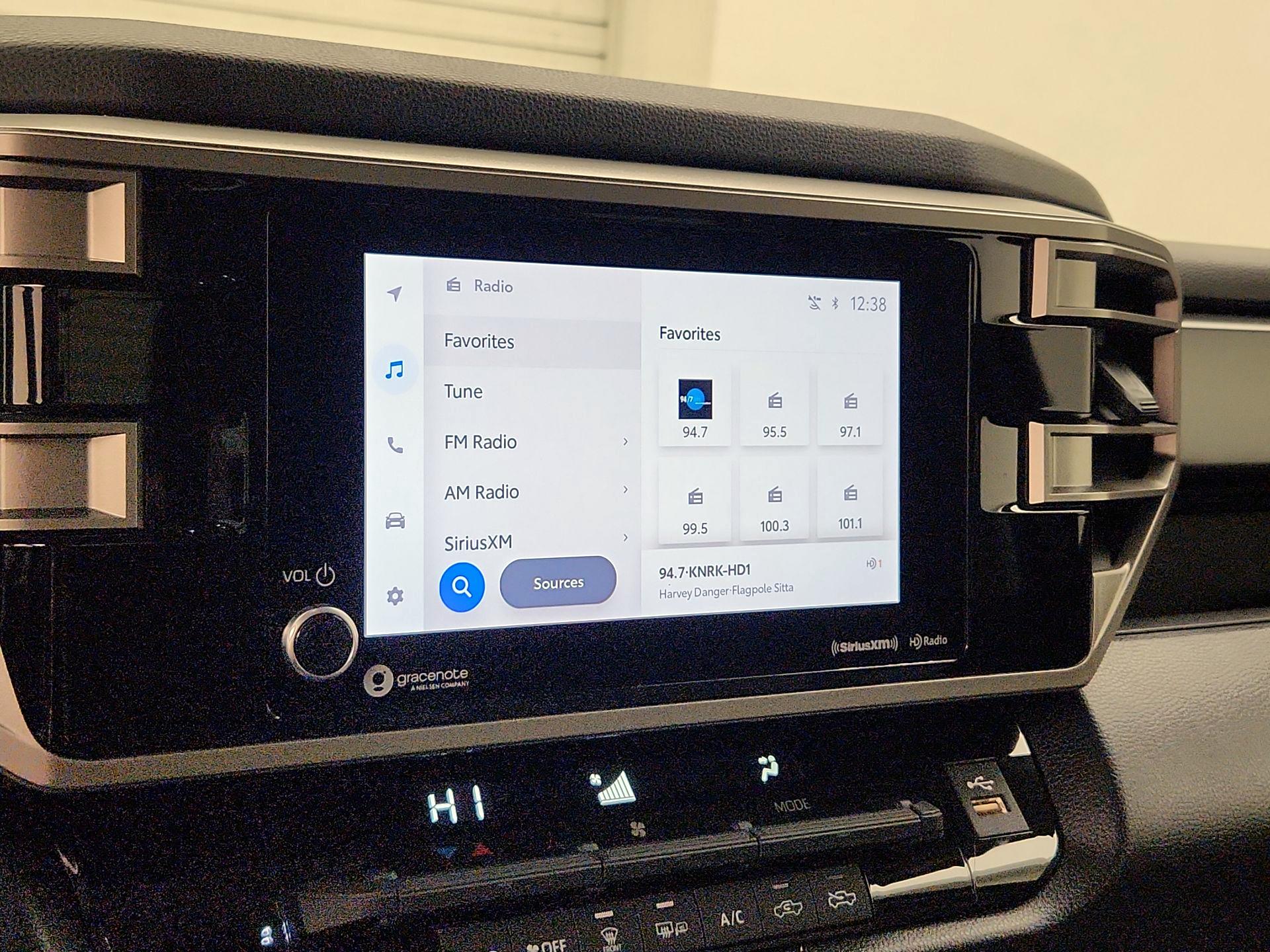 Thumbnail: 2023 Toyota Tundra - 15