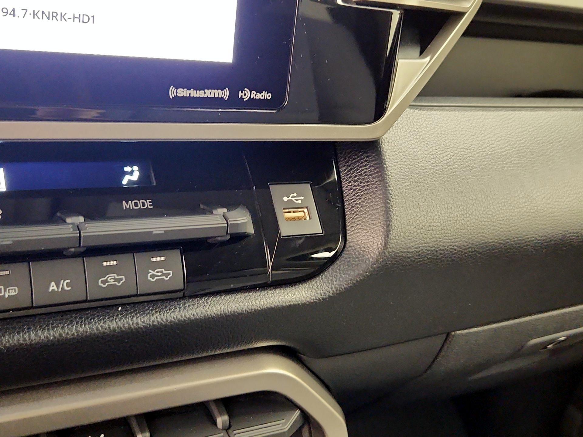 Thumbnail: 2023 Toyota Tundra - 18