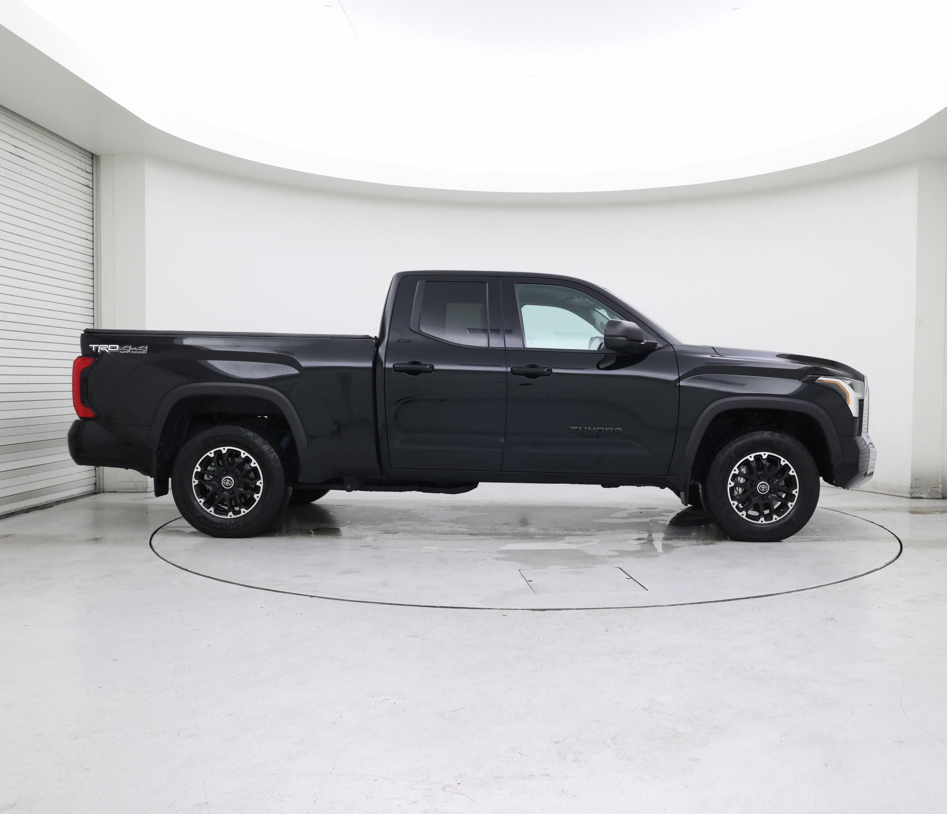 Thumbnail: 2023 Toyota Tundra - 7