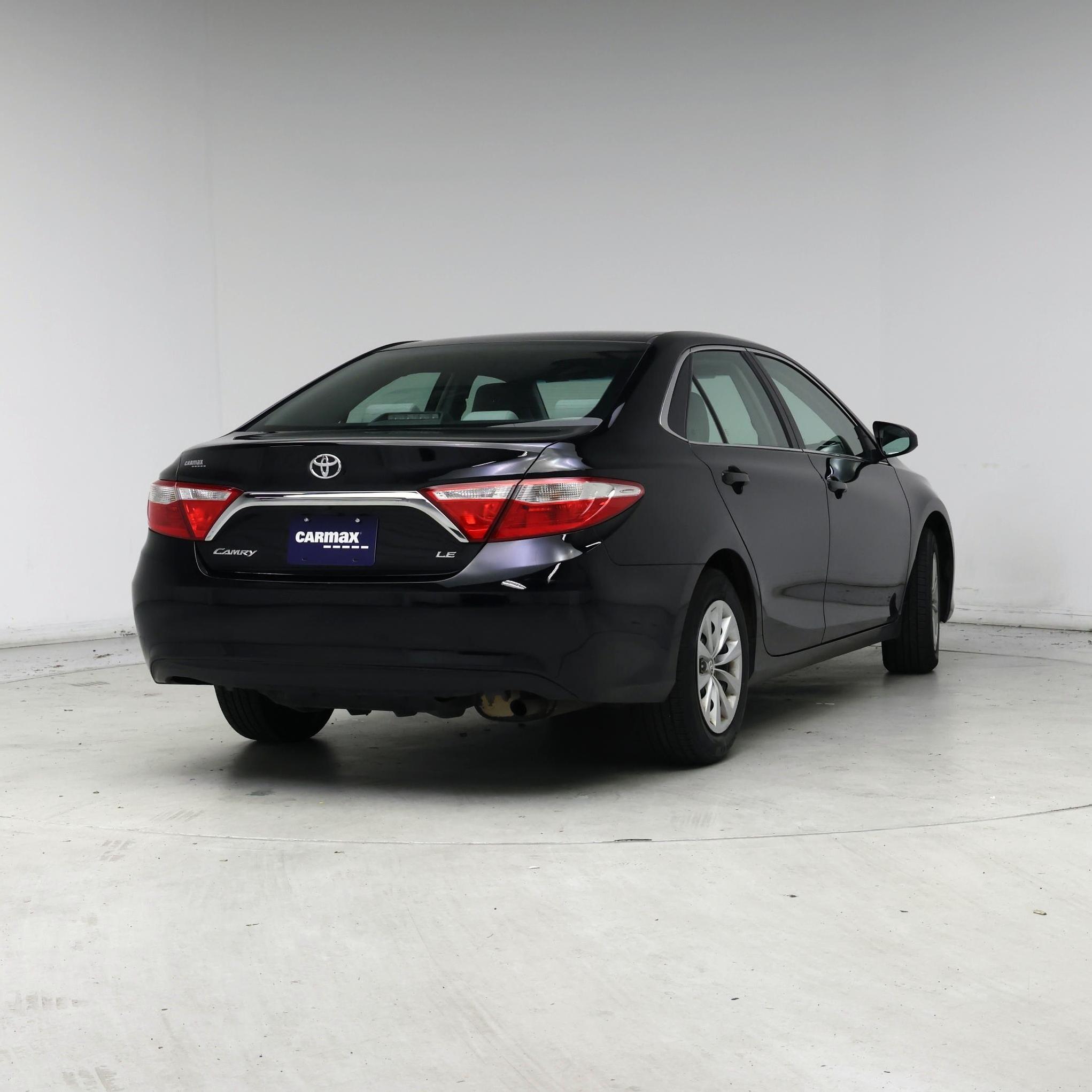 Thumbnail: 2016 Toyota Camry - 8