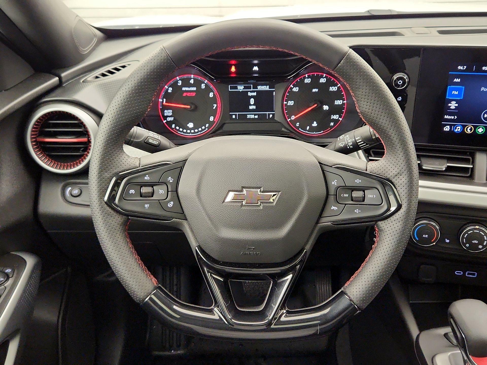 Thumbnail: 2025 Chevrolet Trax - 10