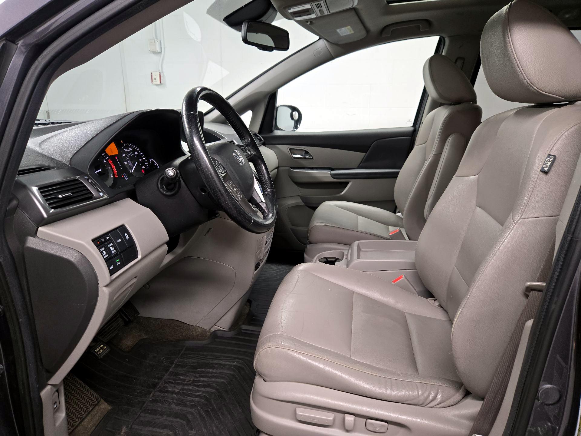 Thumbnail: 2014 Honda Odyssey - 11