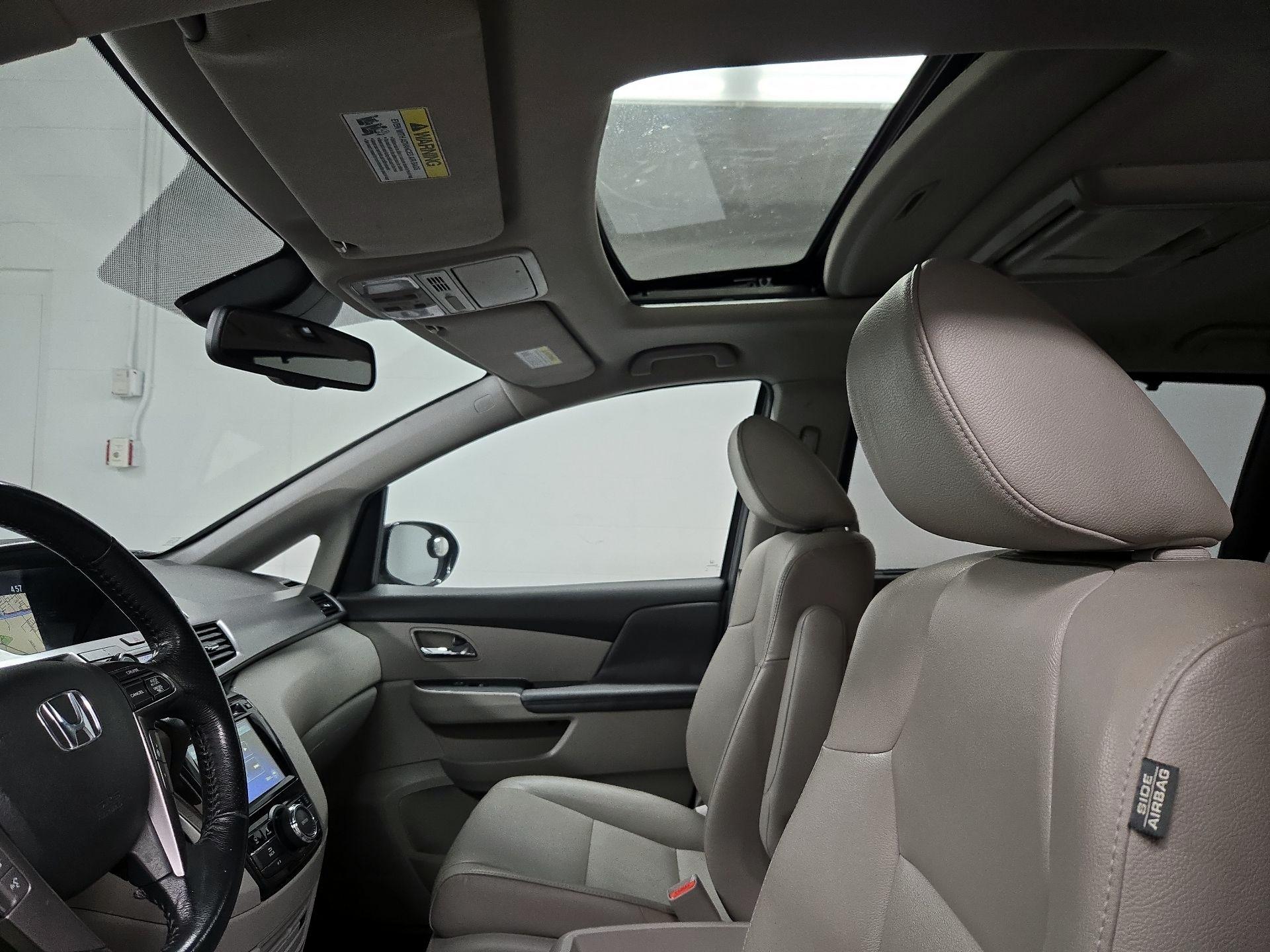 Thumbnail: 2014 Honda Odyssey - 20