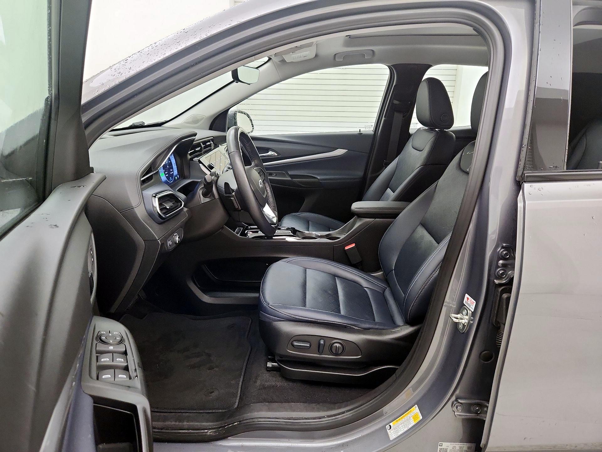 Thumbnail: 2023 Chevrolet Bolt EUV - 11