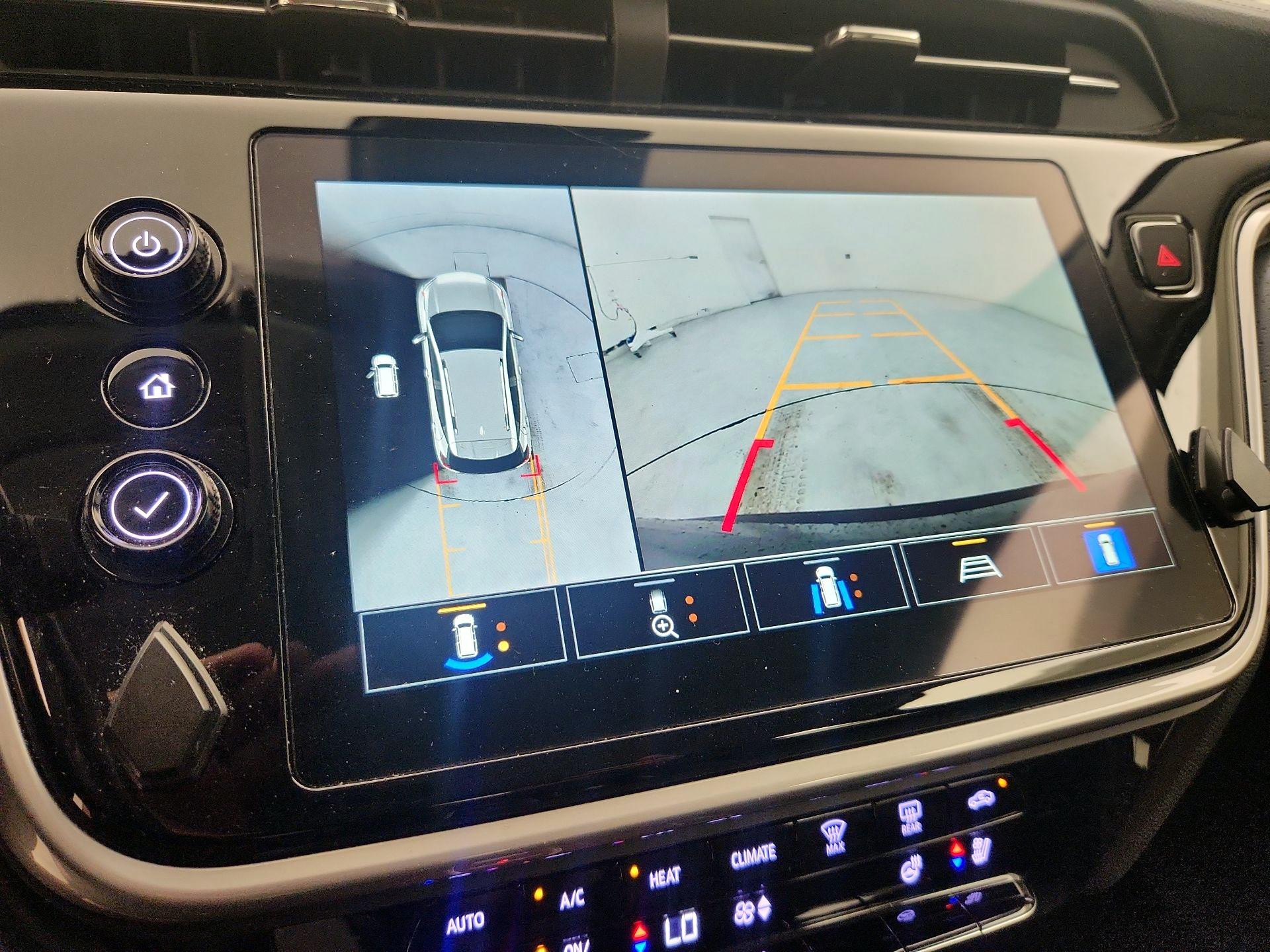 Thumbnail: 2023 Chevrolet Bolt EUV - 14