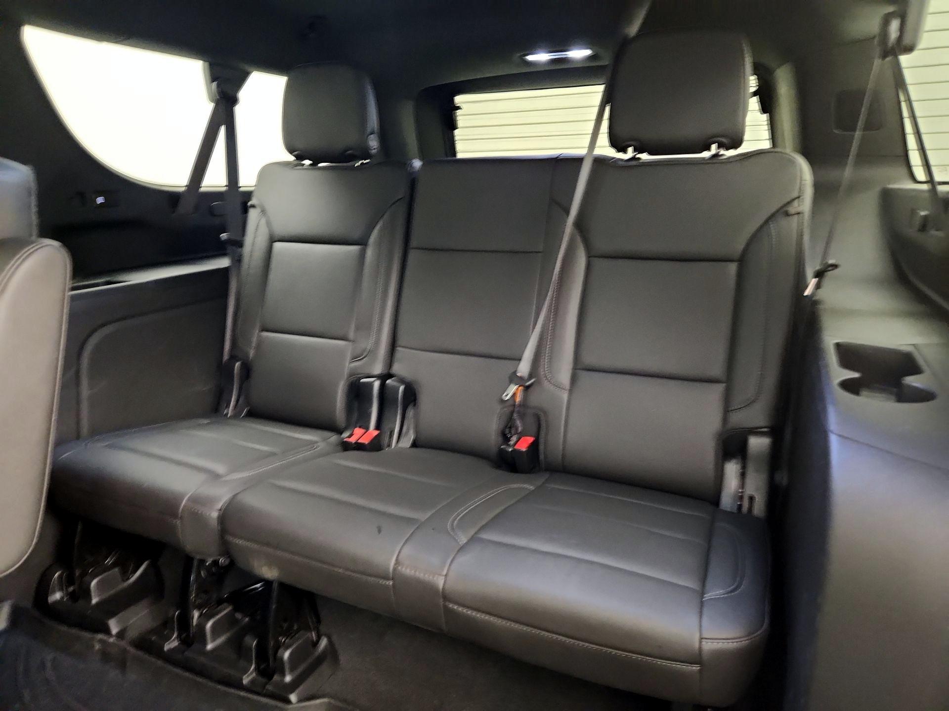 Thumbnail: 2022 Chevrolet Suburban - 20