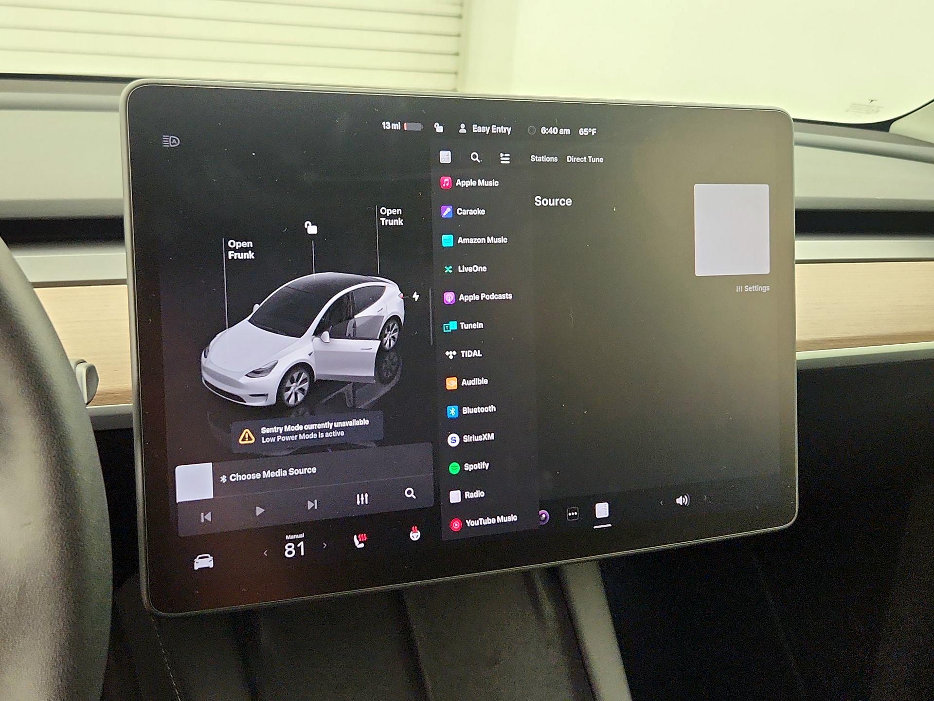 Thumbnail: 2023 Tesla Model Y - 15