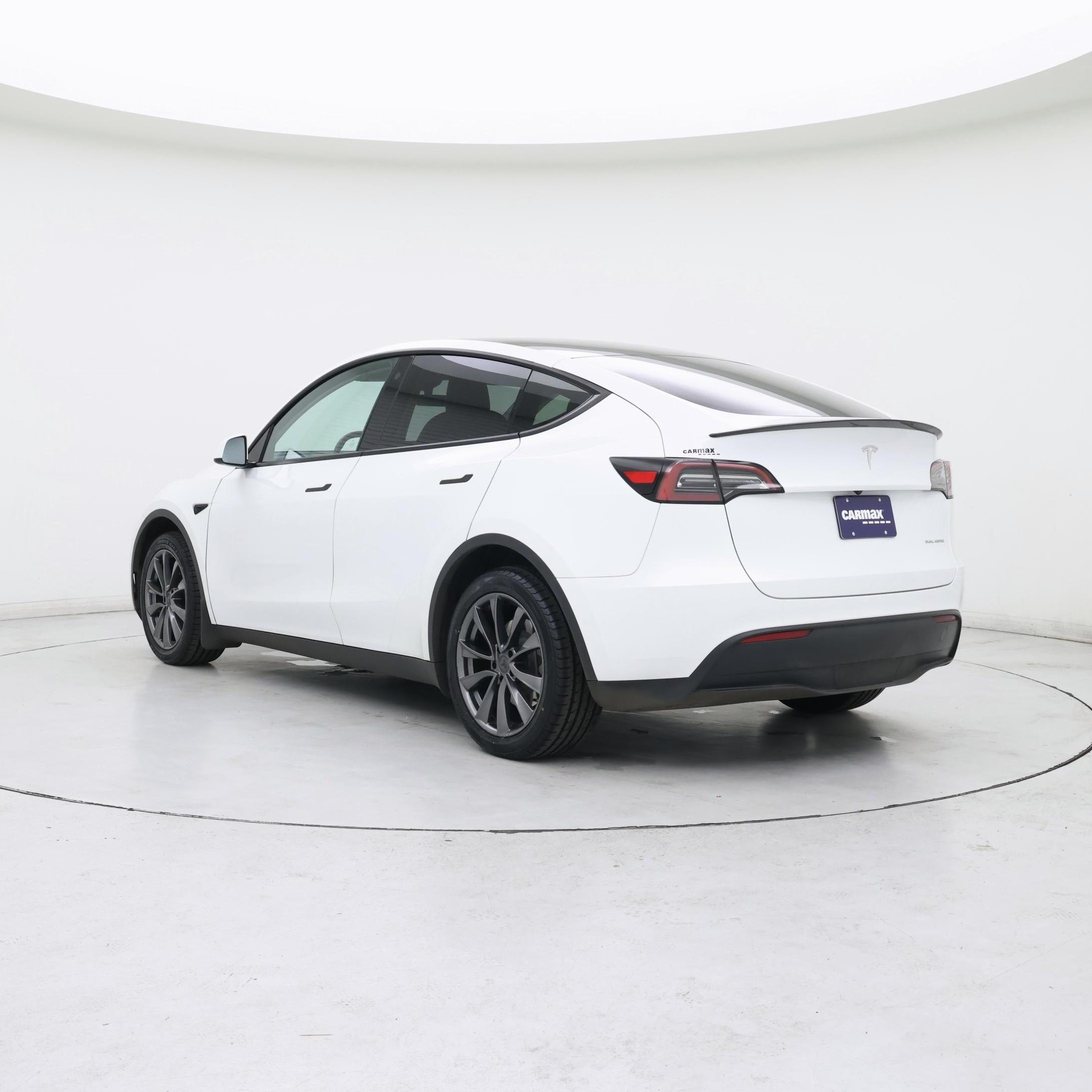 Thumbnail: 2023 Tesla Model Y - 2