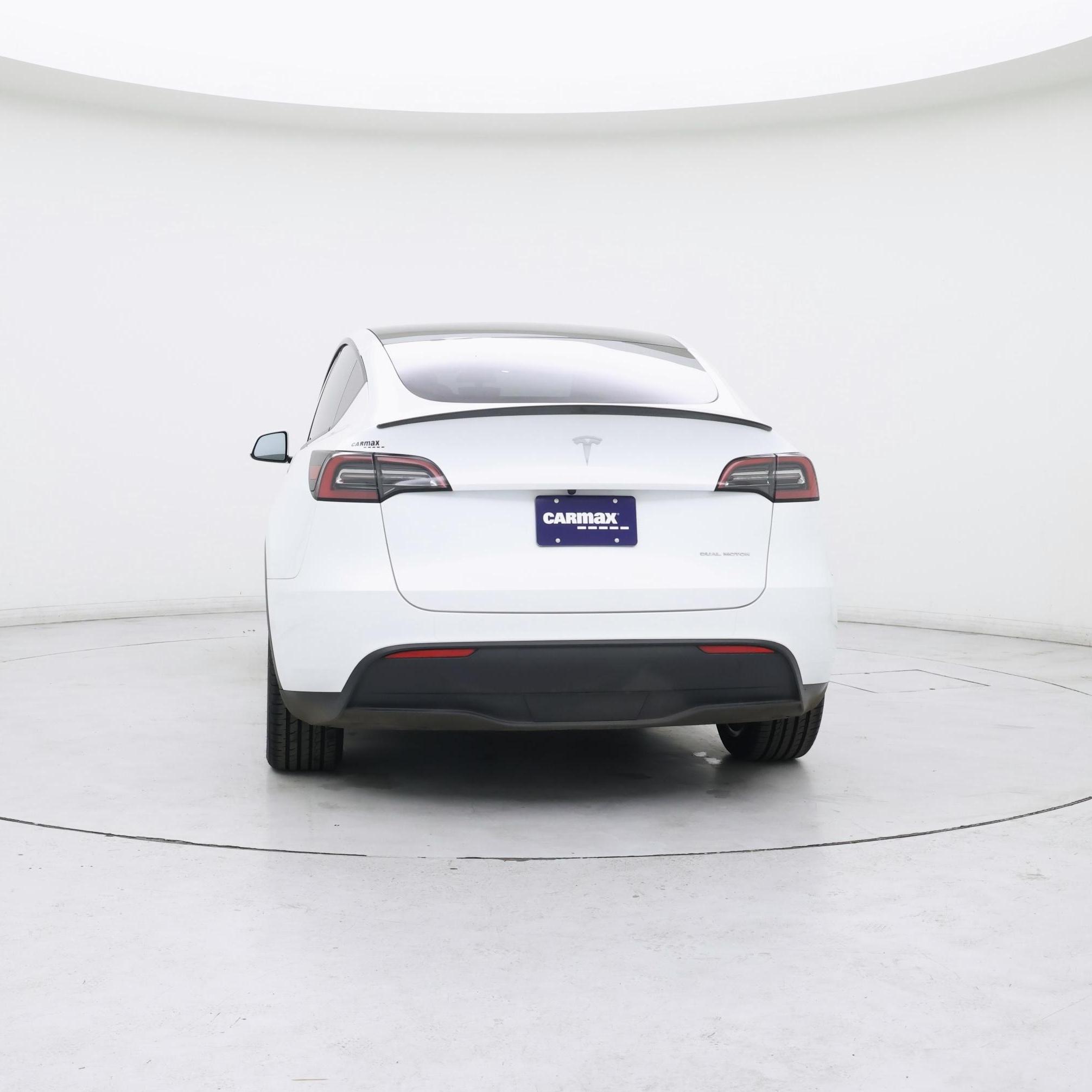 Thumbnail: 2023 Tesla Model Y - 6