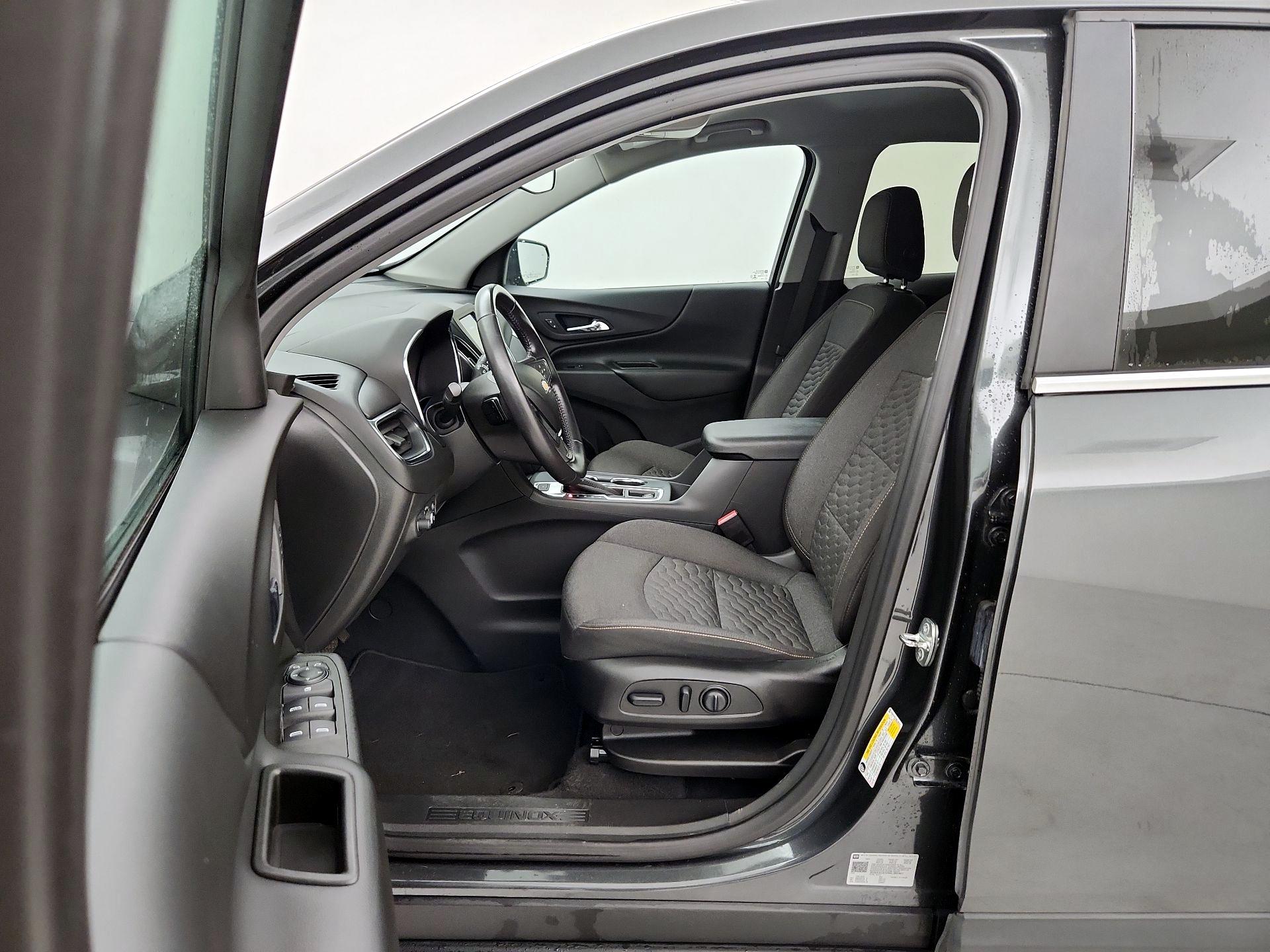 Thumbnail: 2021 Chevrolet Equinox - 11