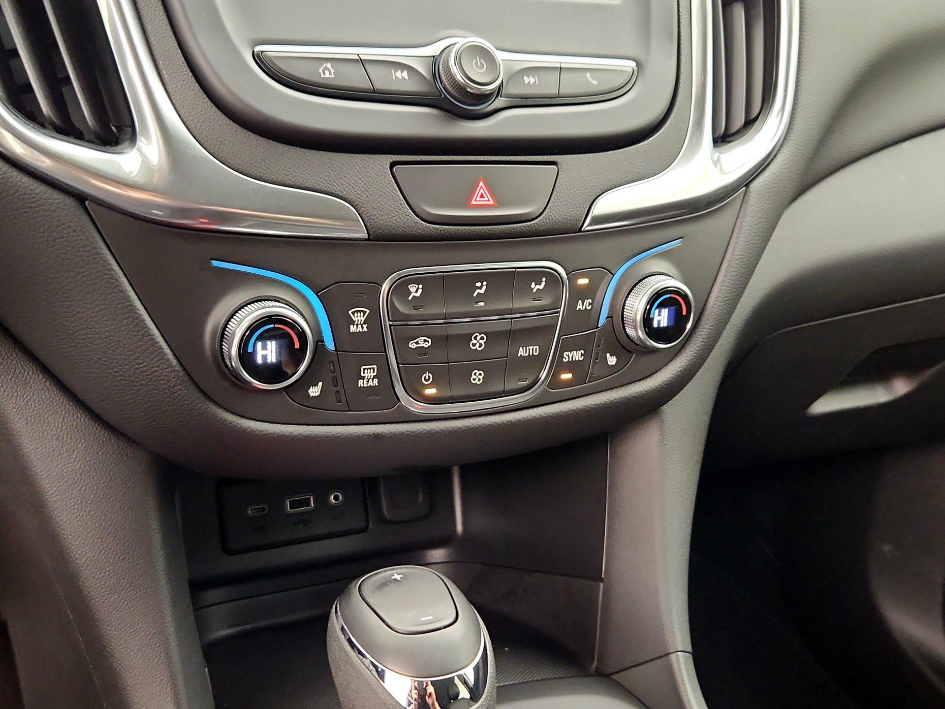 Thumbnail: 2021 Chevrolet Equinox - 16