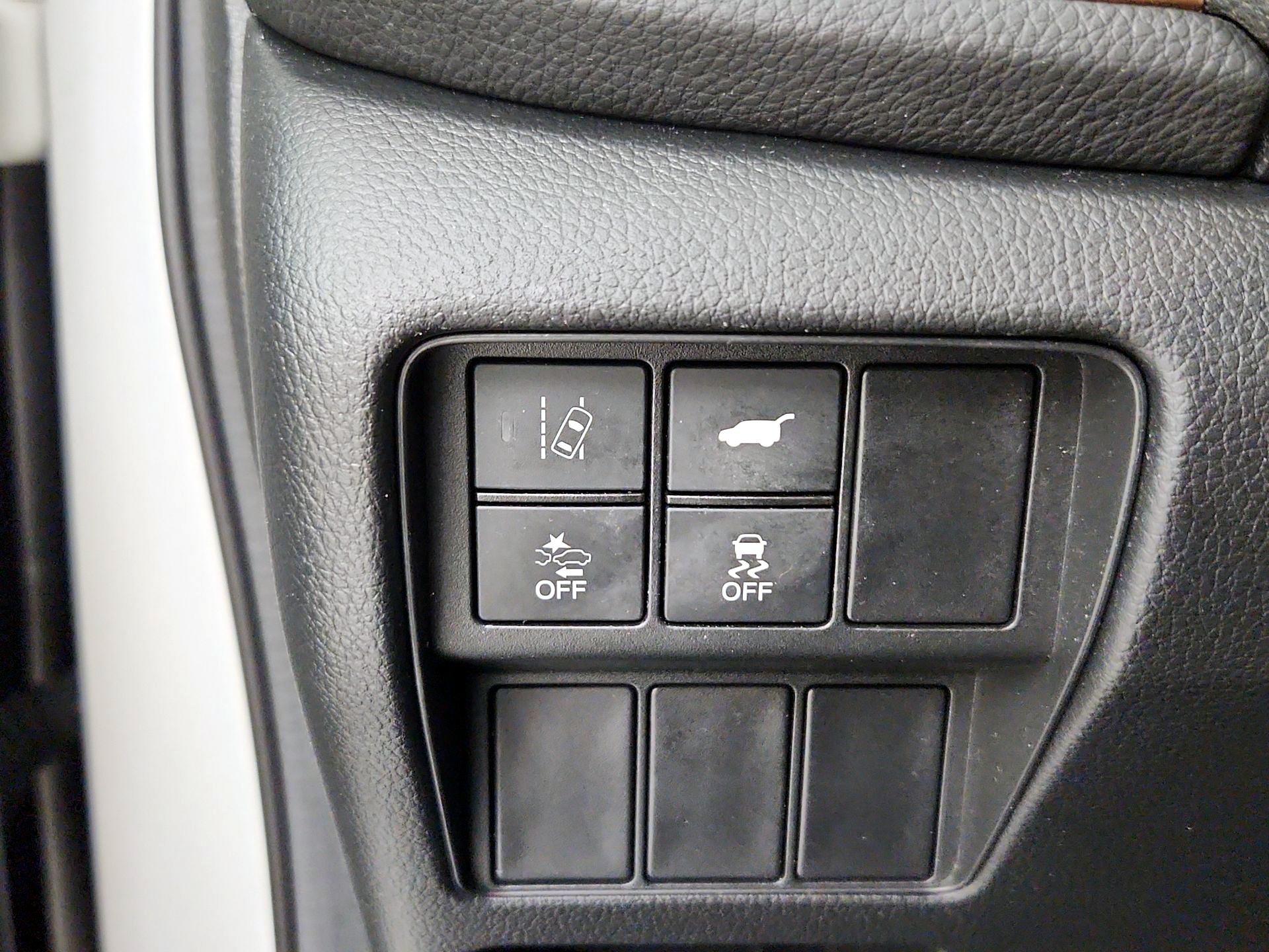 Thumbnail: 2018 Honda CR-V - 13