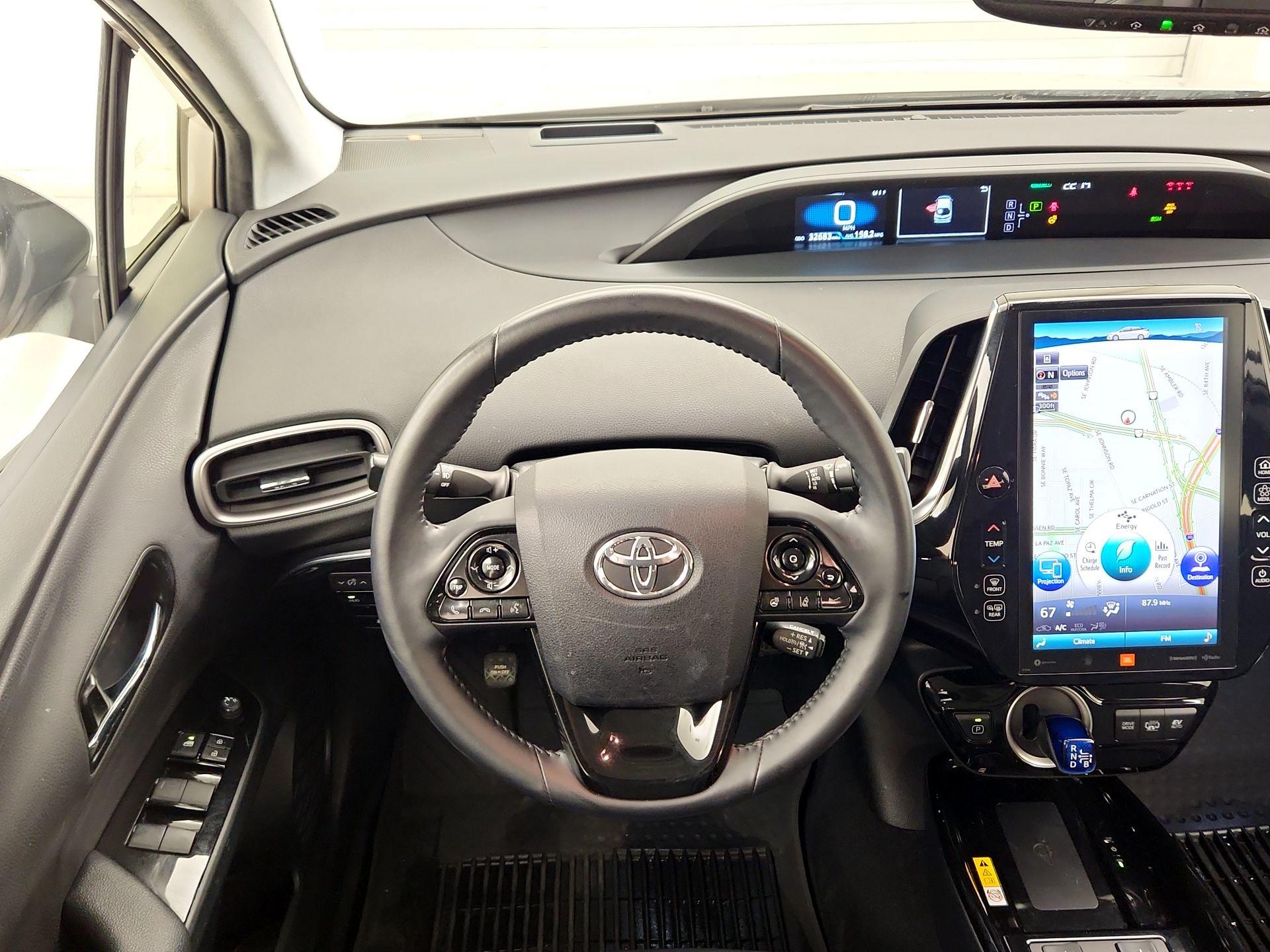 Thumbnail: 2021 Toyota Prius Prime - 10