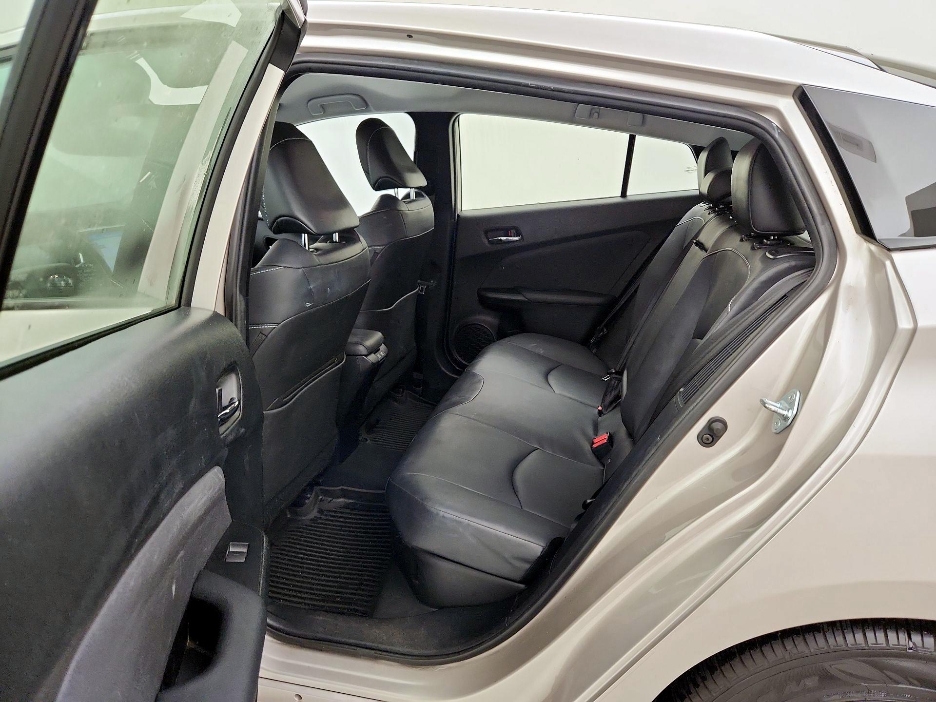 Thumbnail: 2021 Toyota Prius Prime - 20