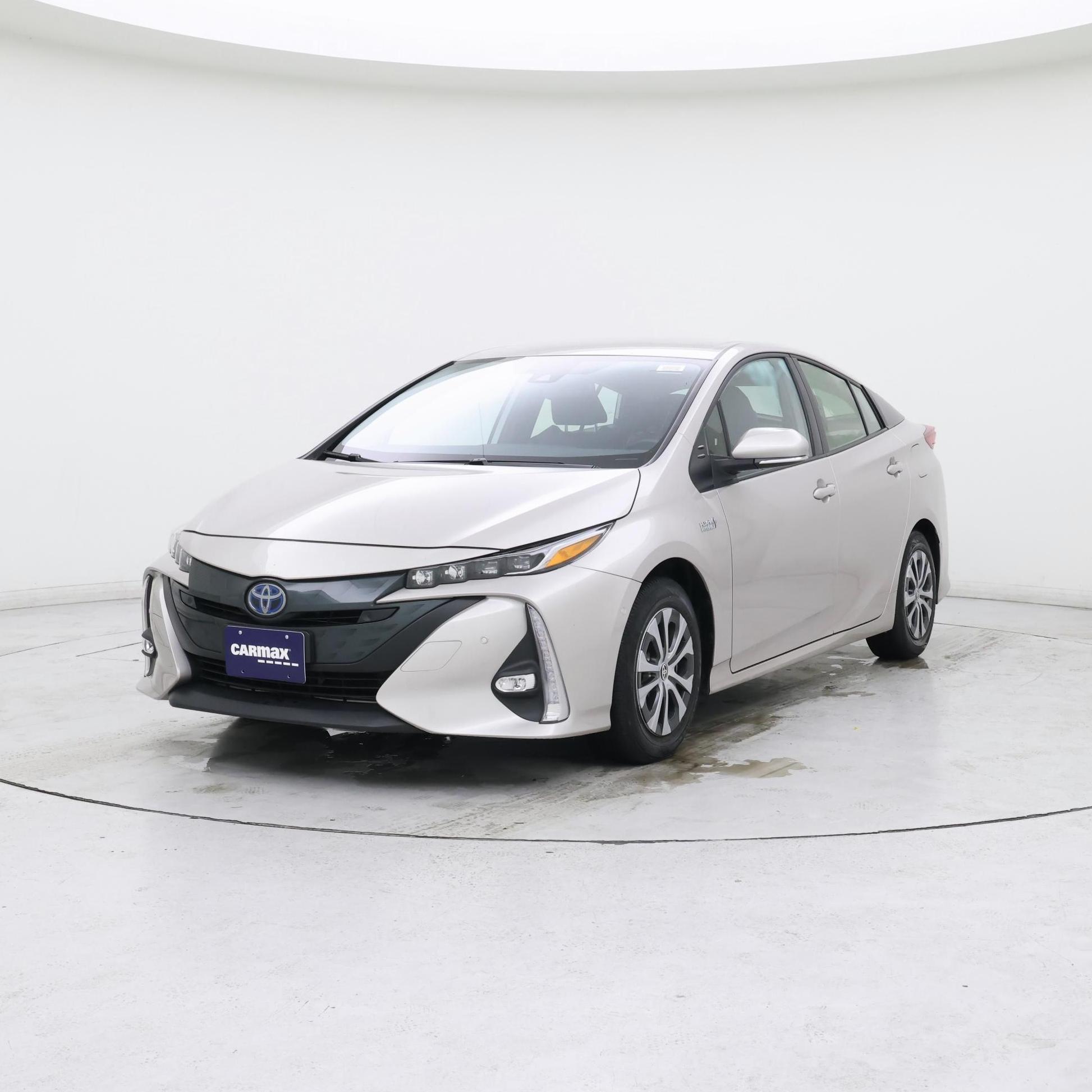 Thumbnail: 2021 Toyota Prius Prime - 4
