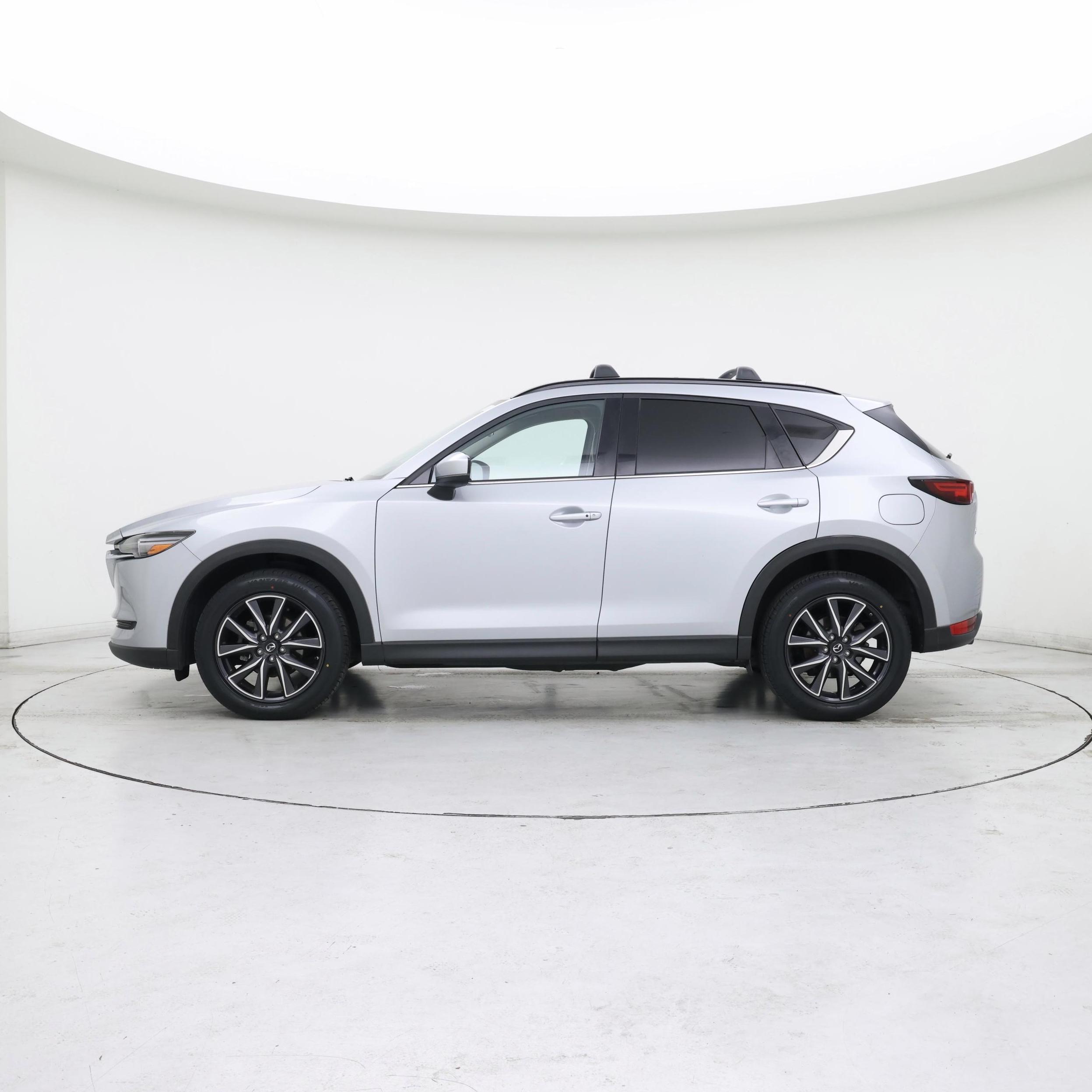 Thumbnail: 2018 Mazda CX-5 - 3